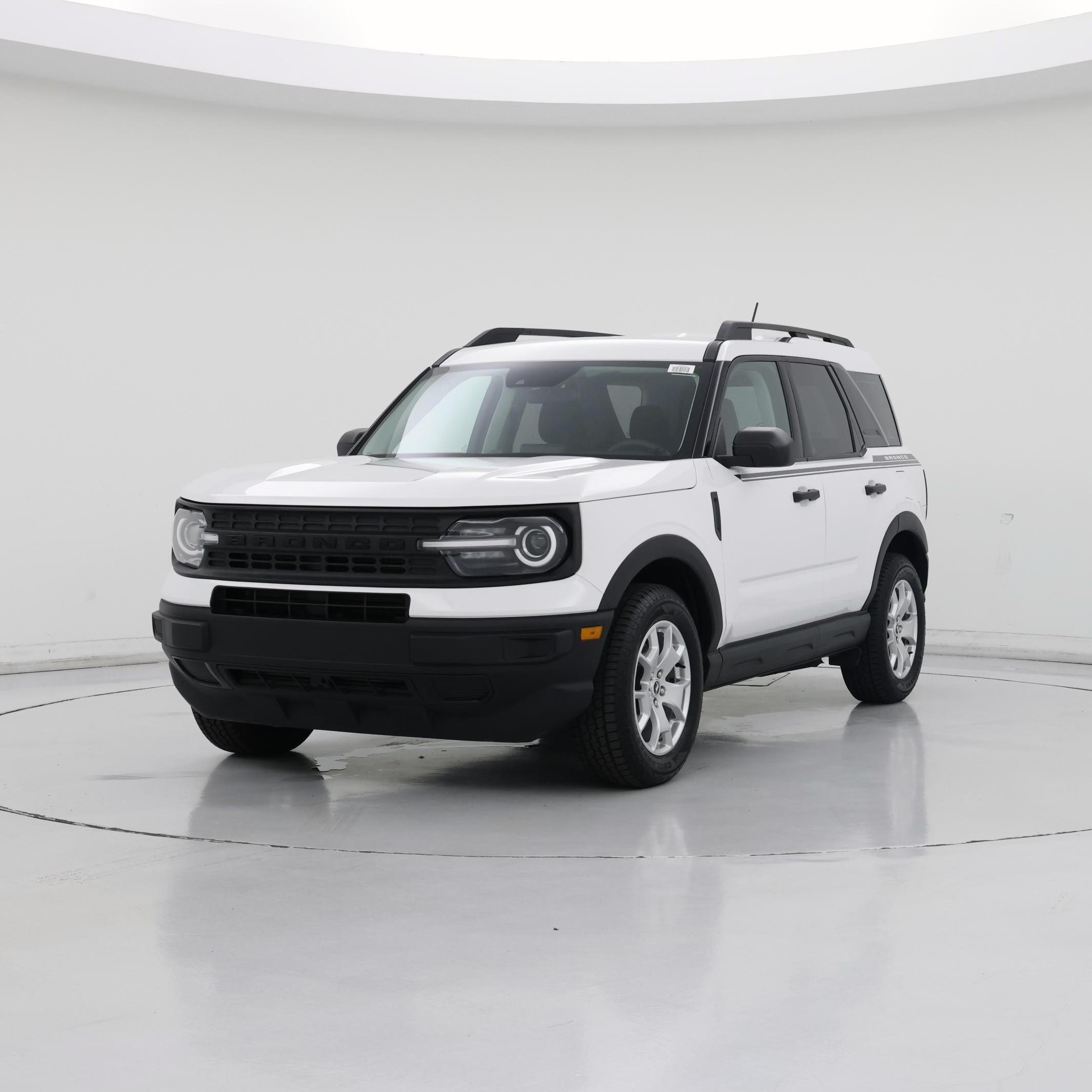 Thumbnail: 2022 Ford Bronco Sport - 4