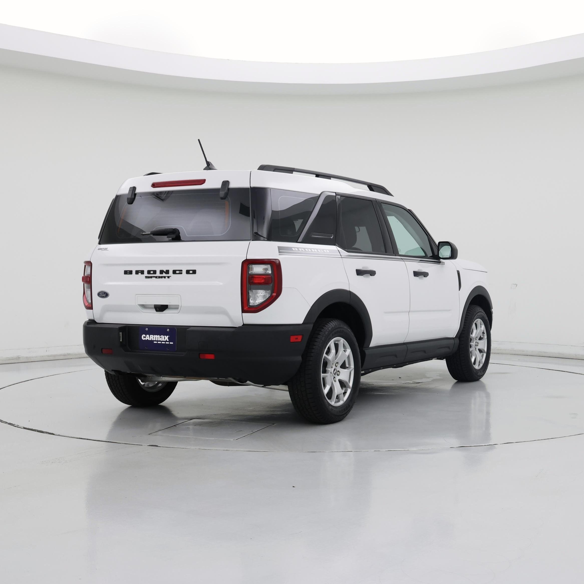 Thumbnail: 2022 Ford Bronco Sport - 8