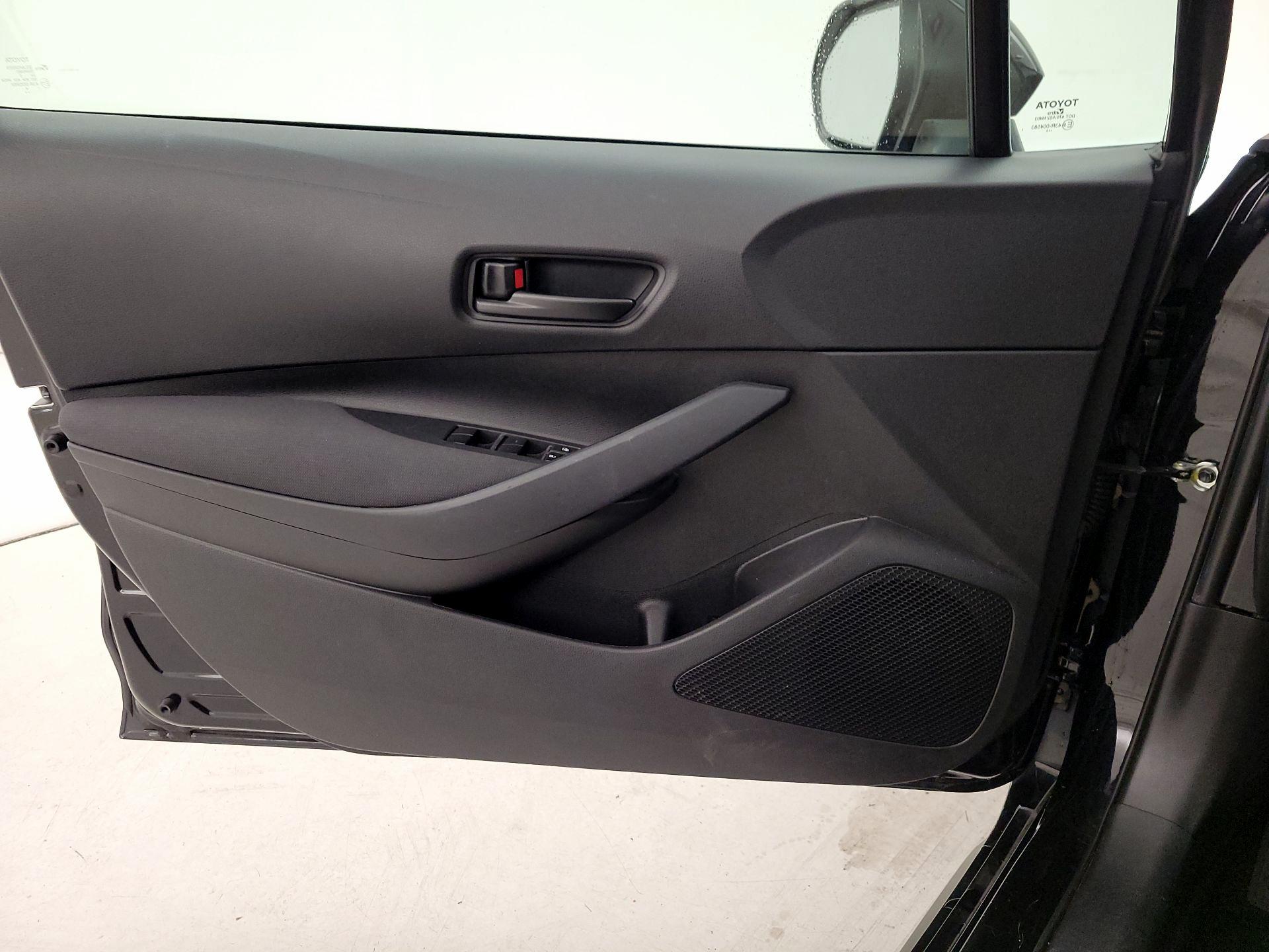 Thumbnail: 2023 Toyota Corolla - 12