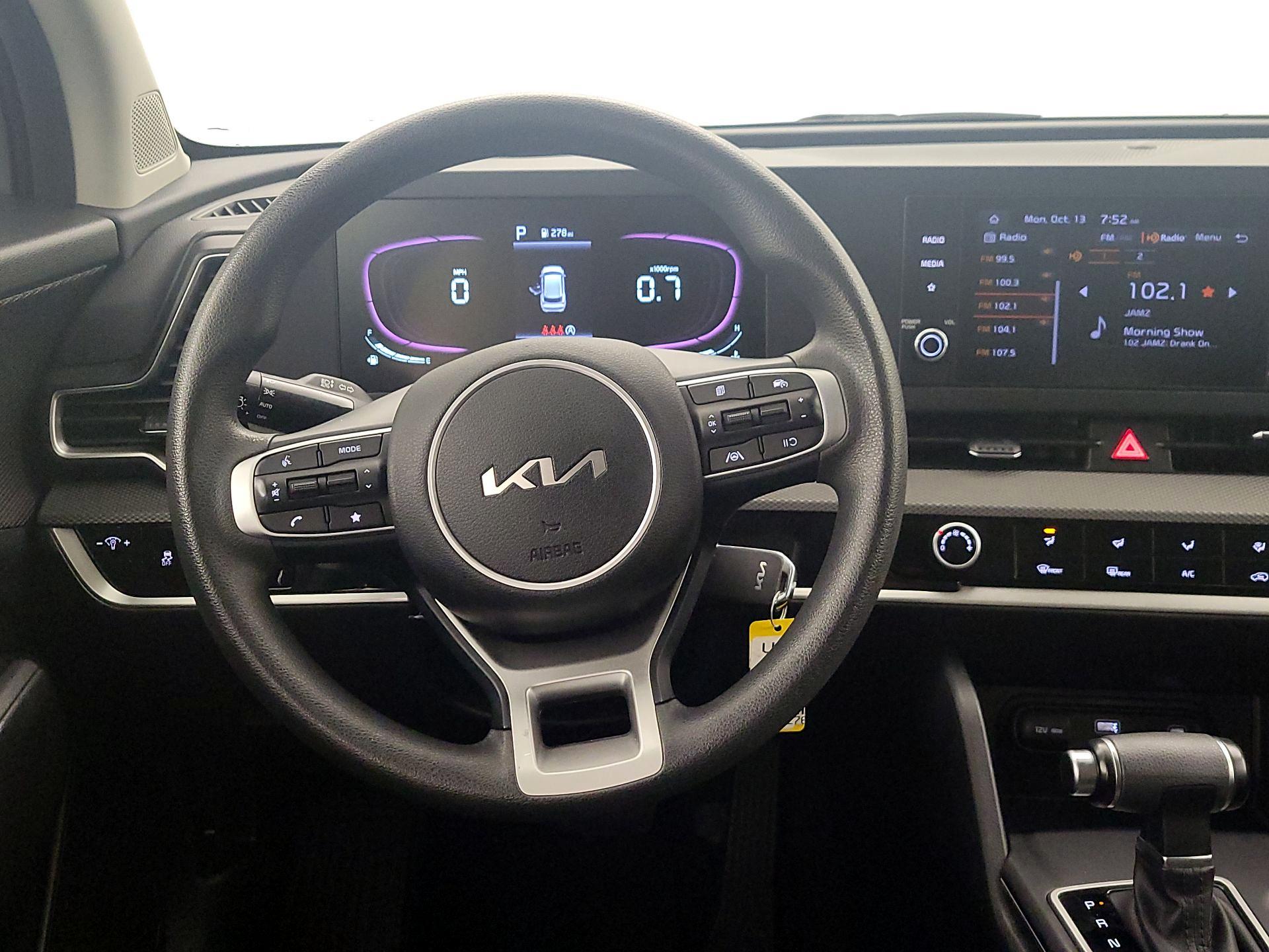 Thumbnail: 2023 Kia Sportage - 10