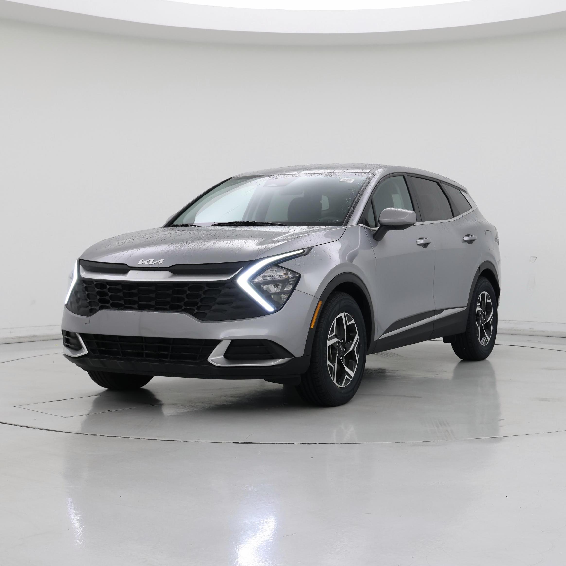 Thumbnail: 2023 Kia Sportage - 4
