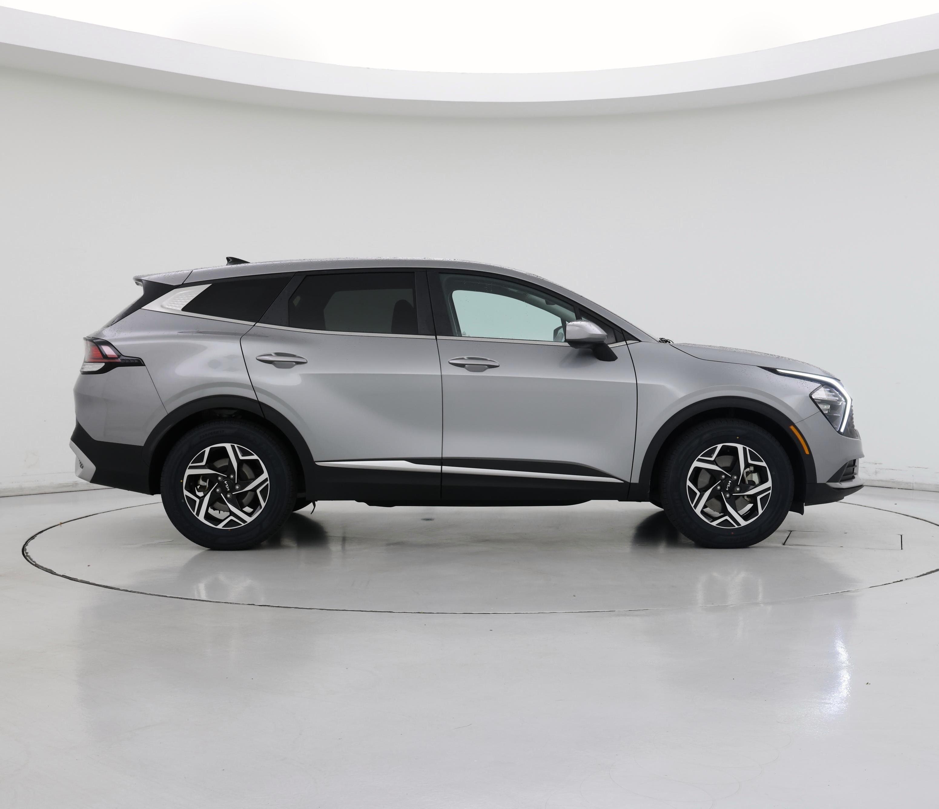 Thumbnail: 2023 Kia Sportage - 7