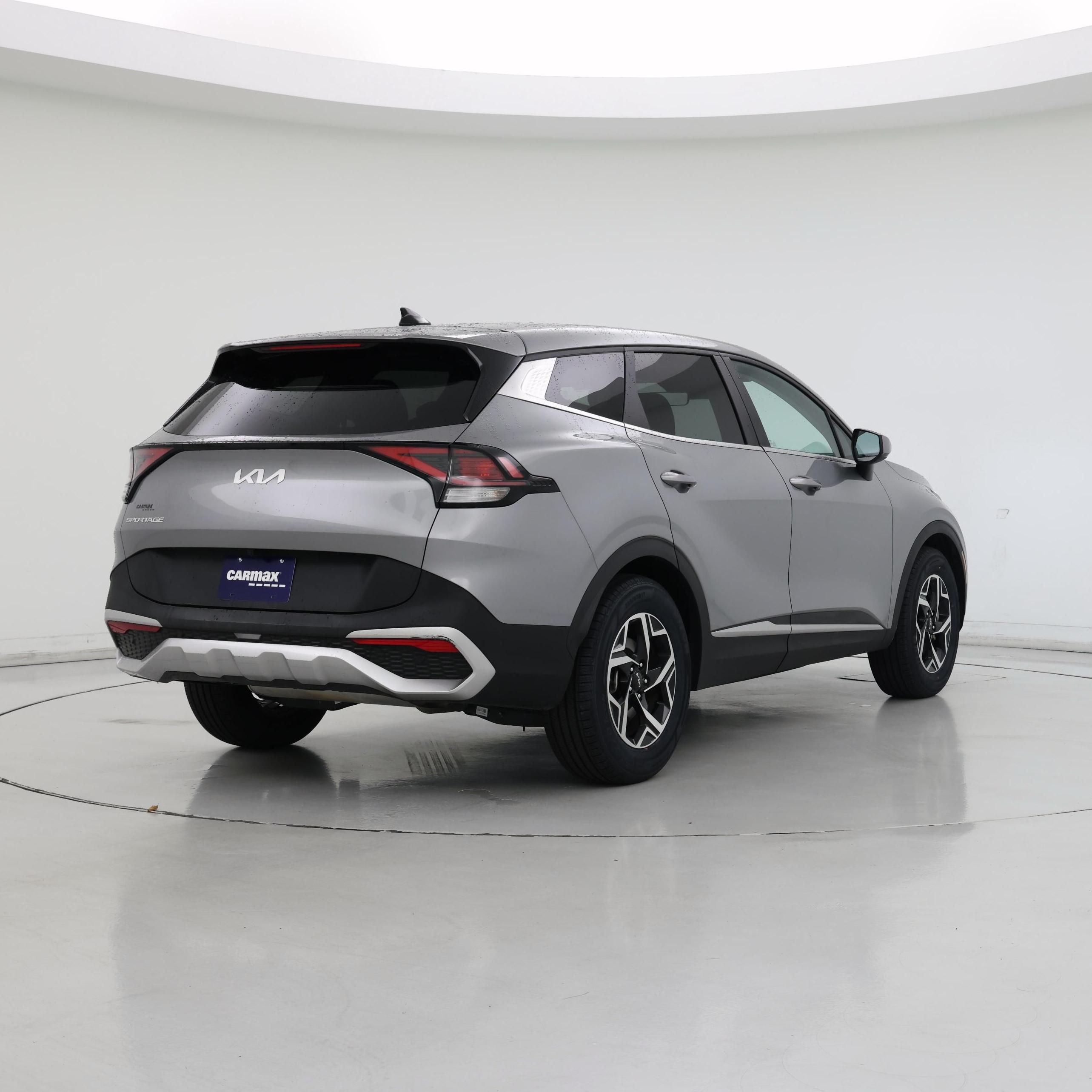 Thumbnail: 2023 Kia Sportage - 8