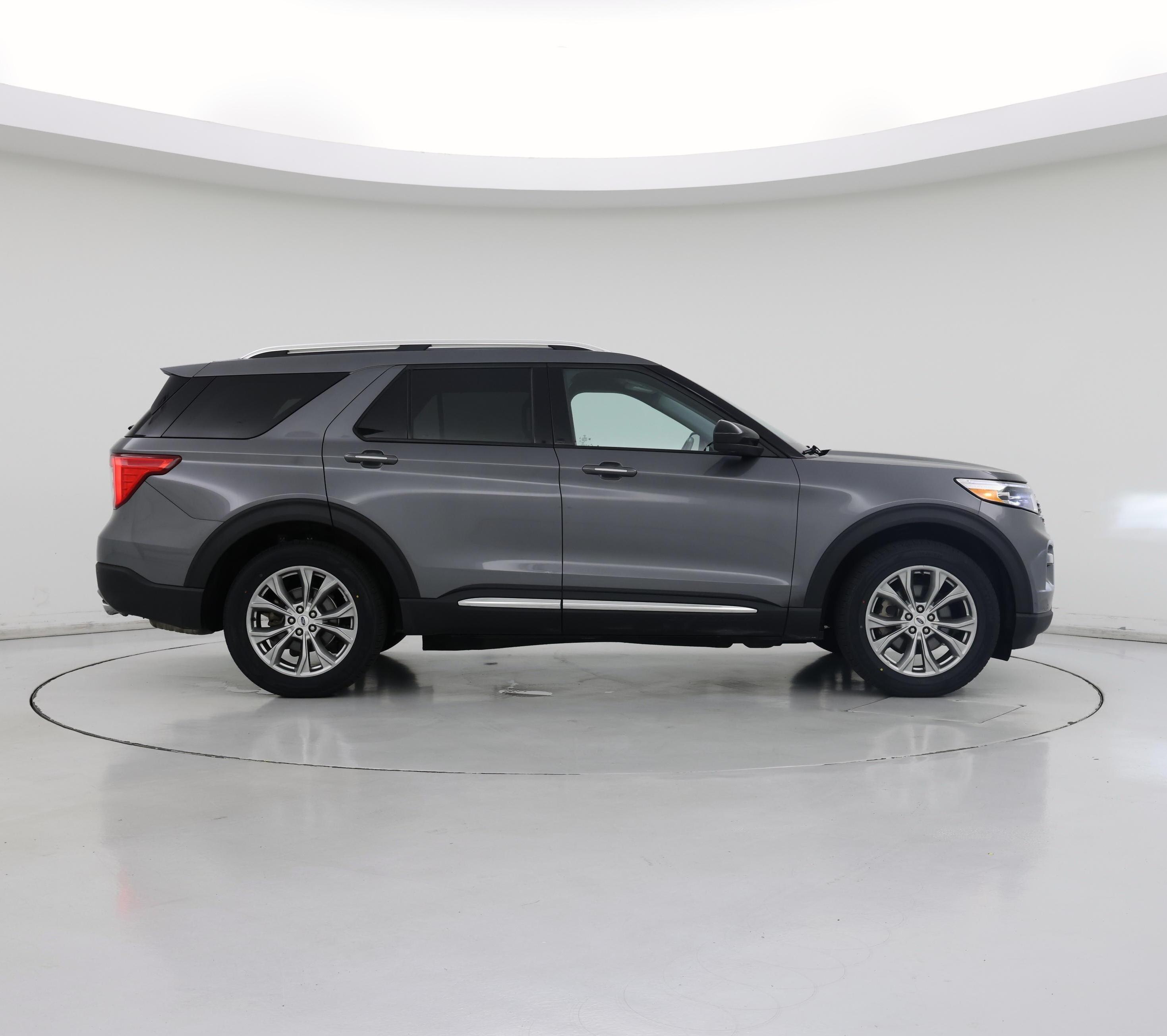 Thumbnail: 2023 Ford Explorer - 7