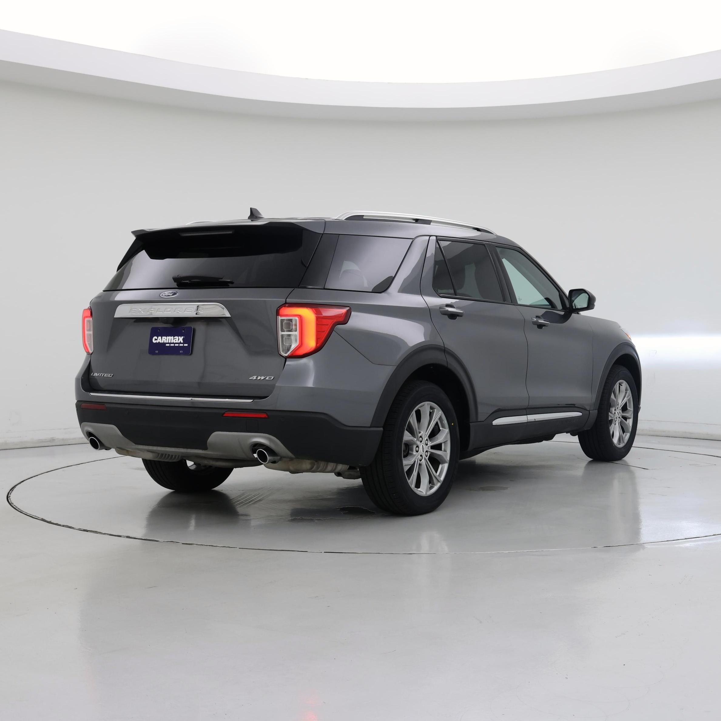 Thumbnail: 2023 Ford Explorer - 8
