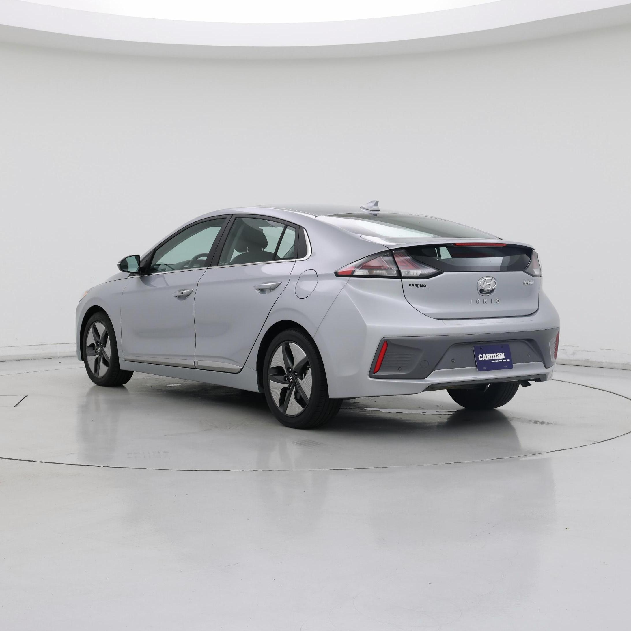 Thumbnail: 2022 Hyundai Ioniq - 2