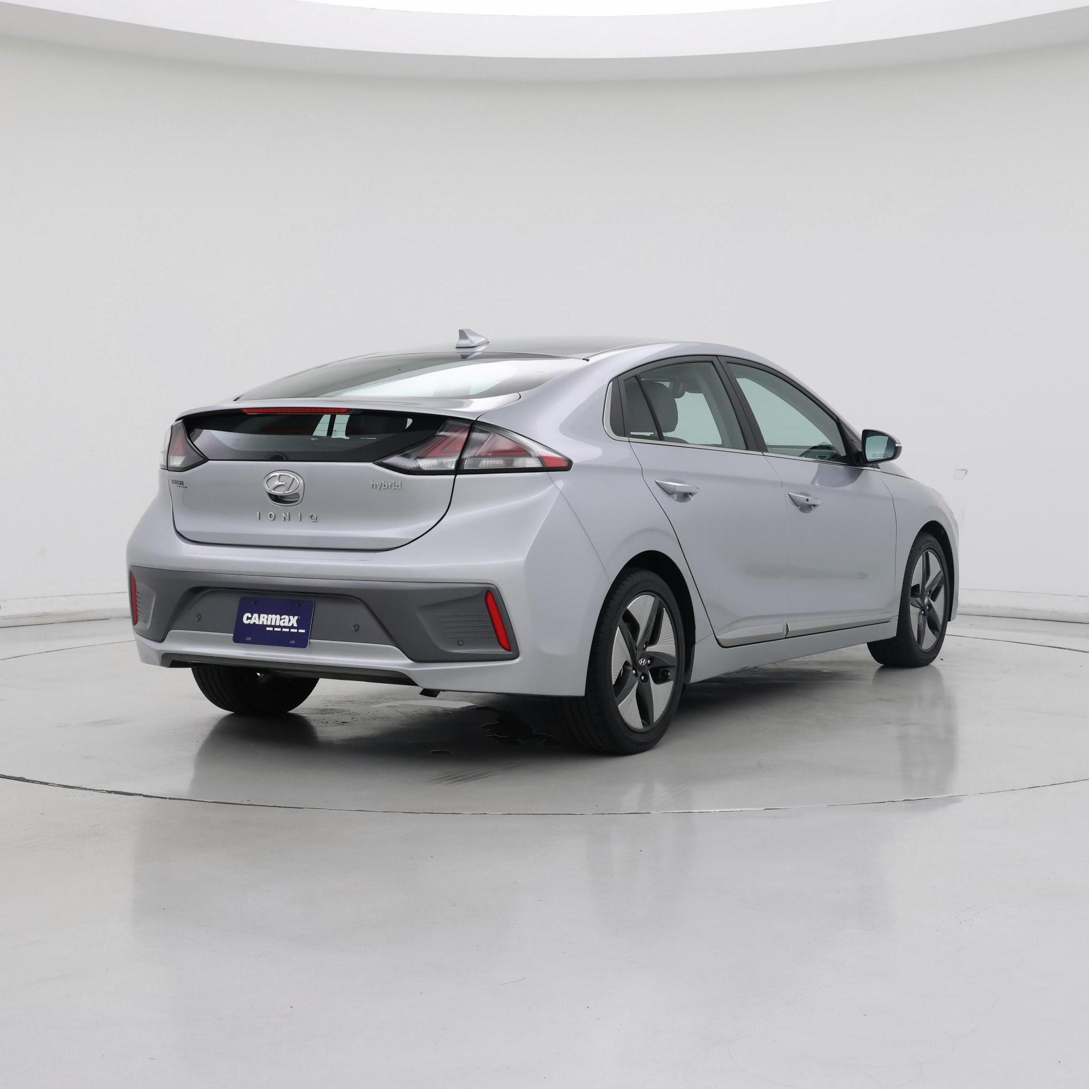 Thumbnail: 2022 Hyundai Ioniq - 8