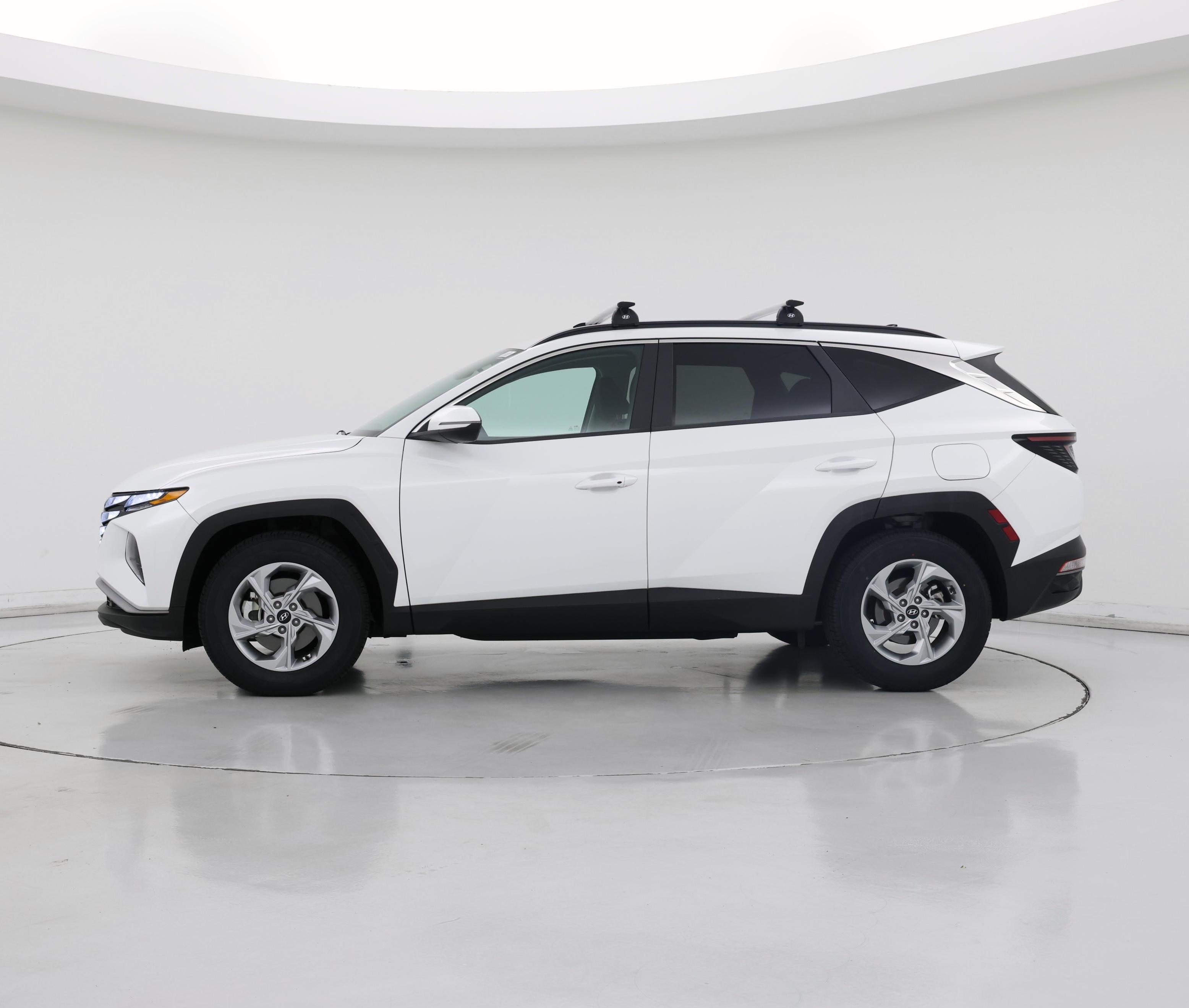 Thumbnail: 2022 Hyundai Tucson - 3