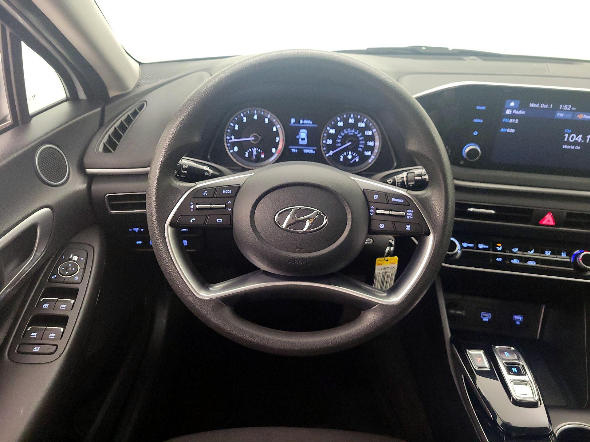 Thumbnail: 2023 Hyundai Sonata - 10