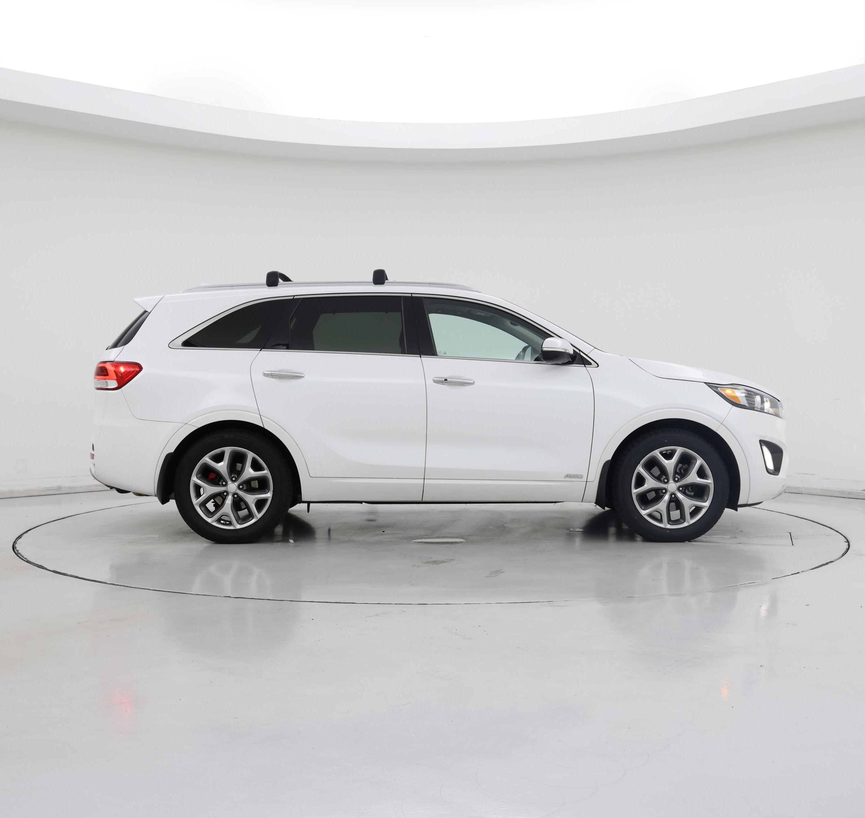 Thumbnail: 2016 Kia Sorento - 7
