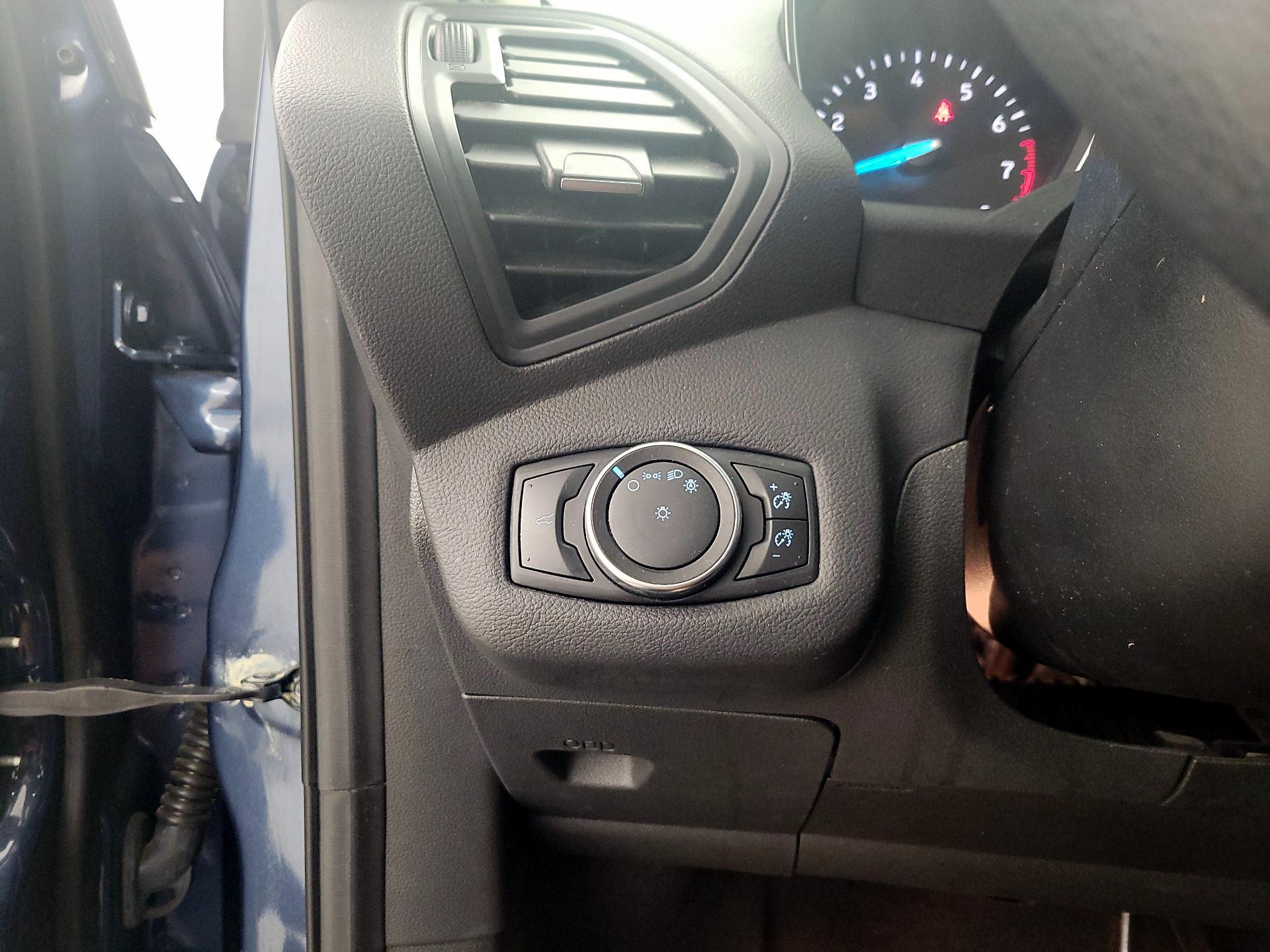 Thumbnail: 2018 Ford Escape - 13