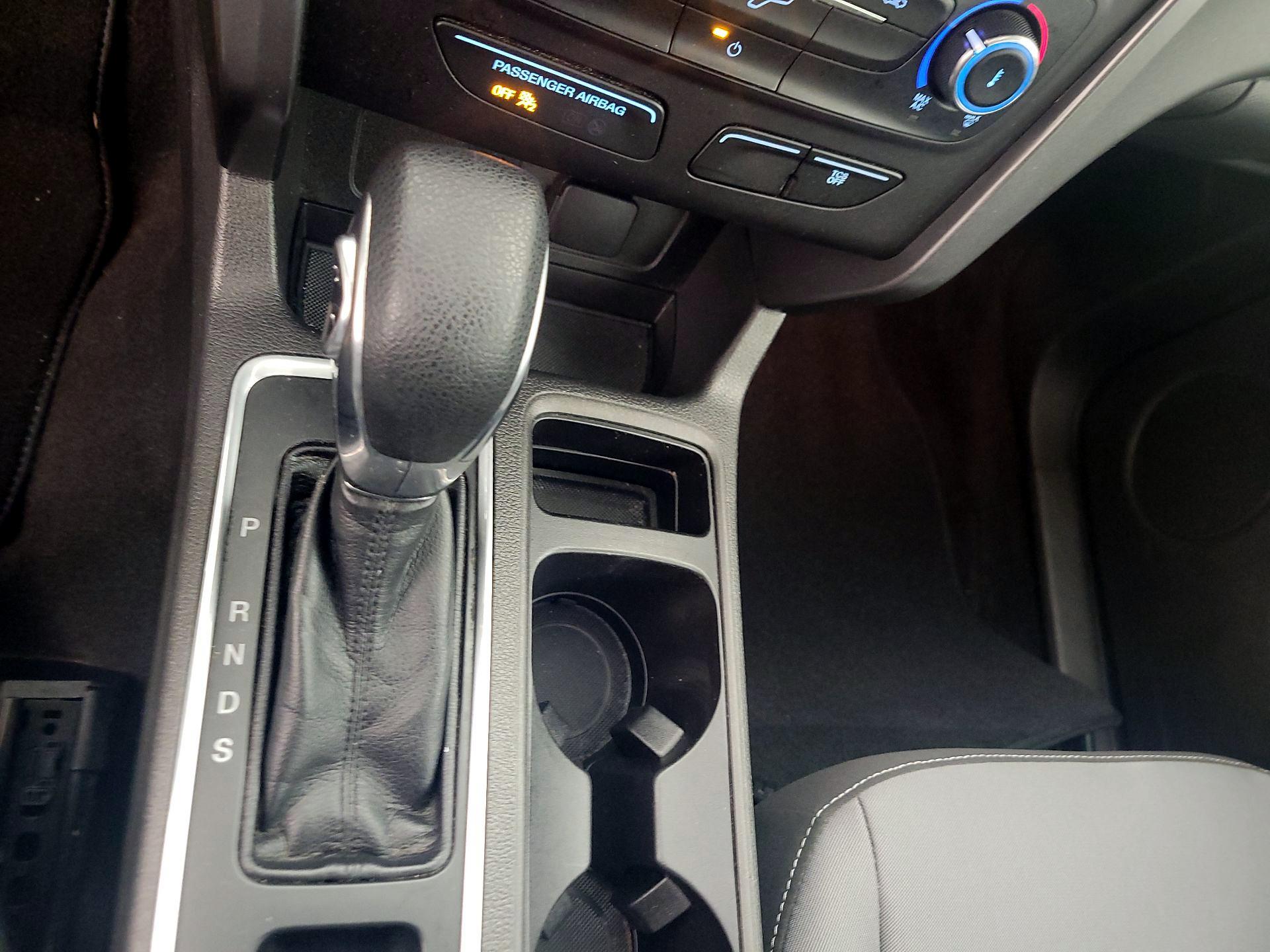 Thumbnail: 2018 Ford Escape - 17