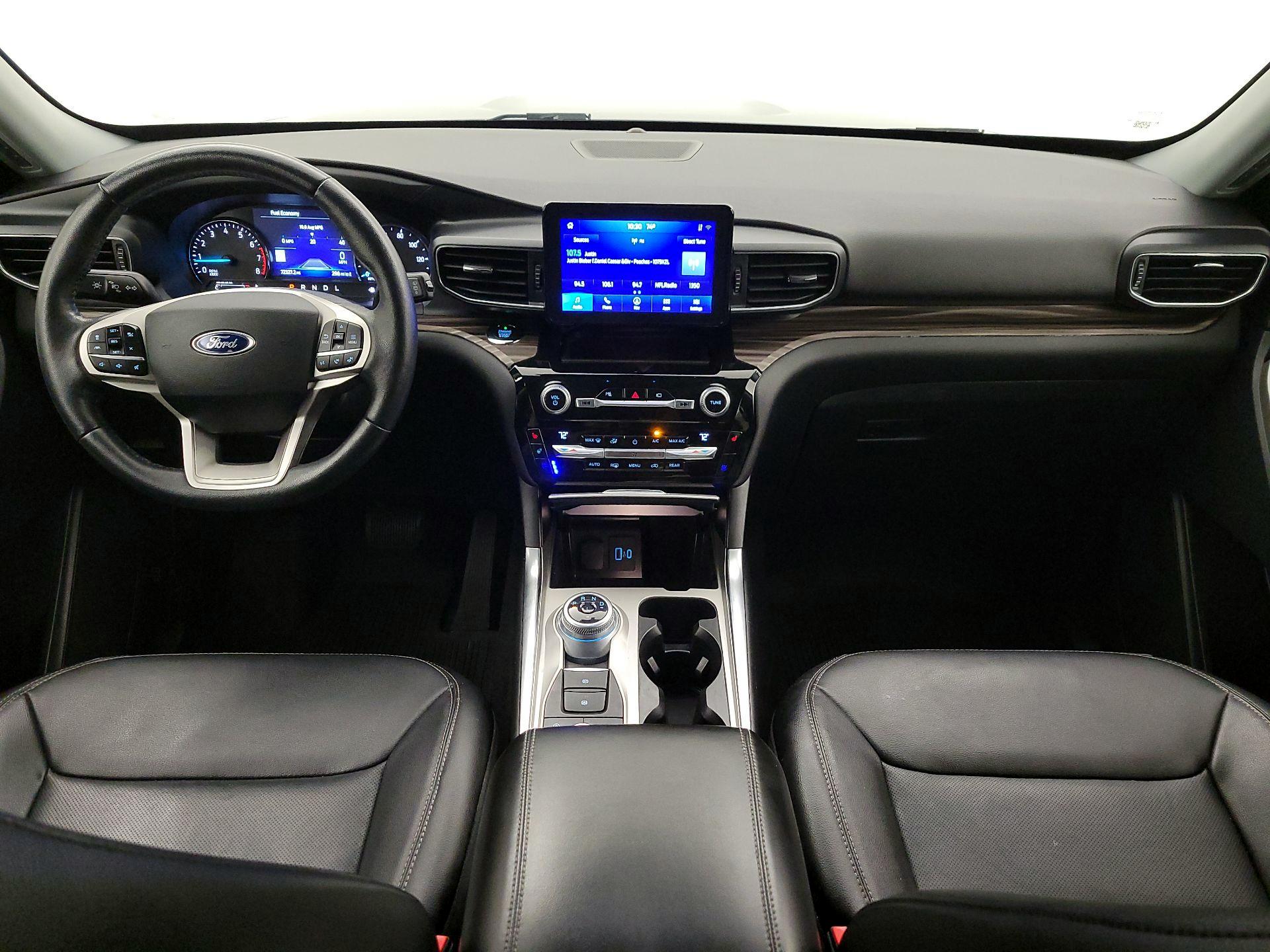 Thumbnail: 2021 Ford Explorer - 9