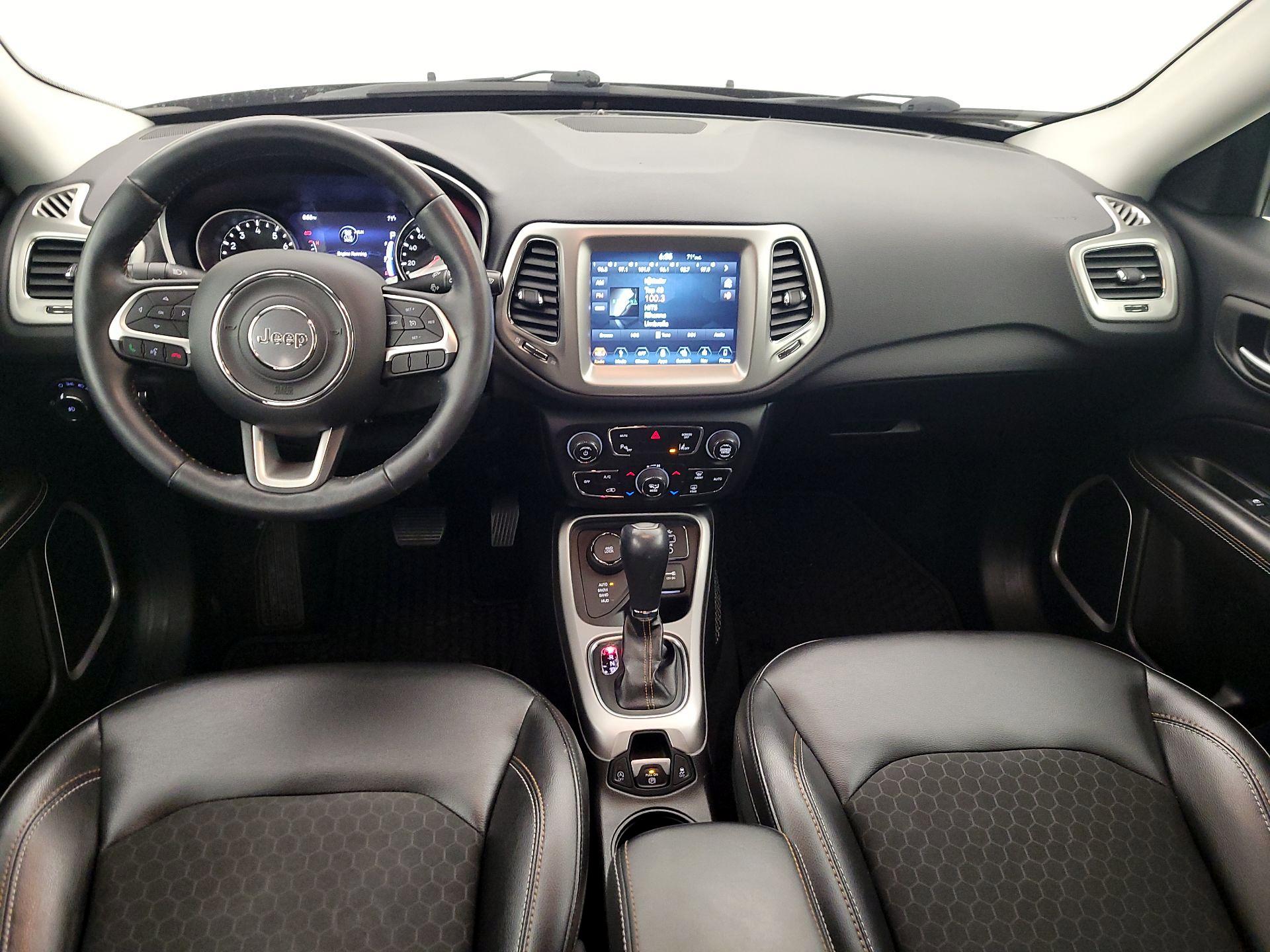 Thumbnail: 2018 Jeep Compass - 9