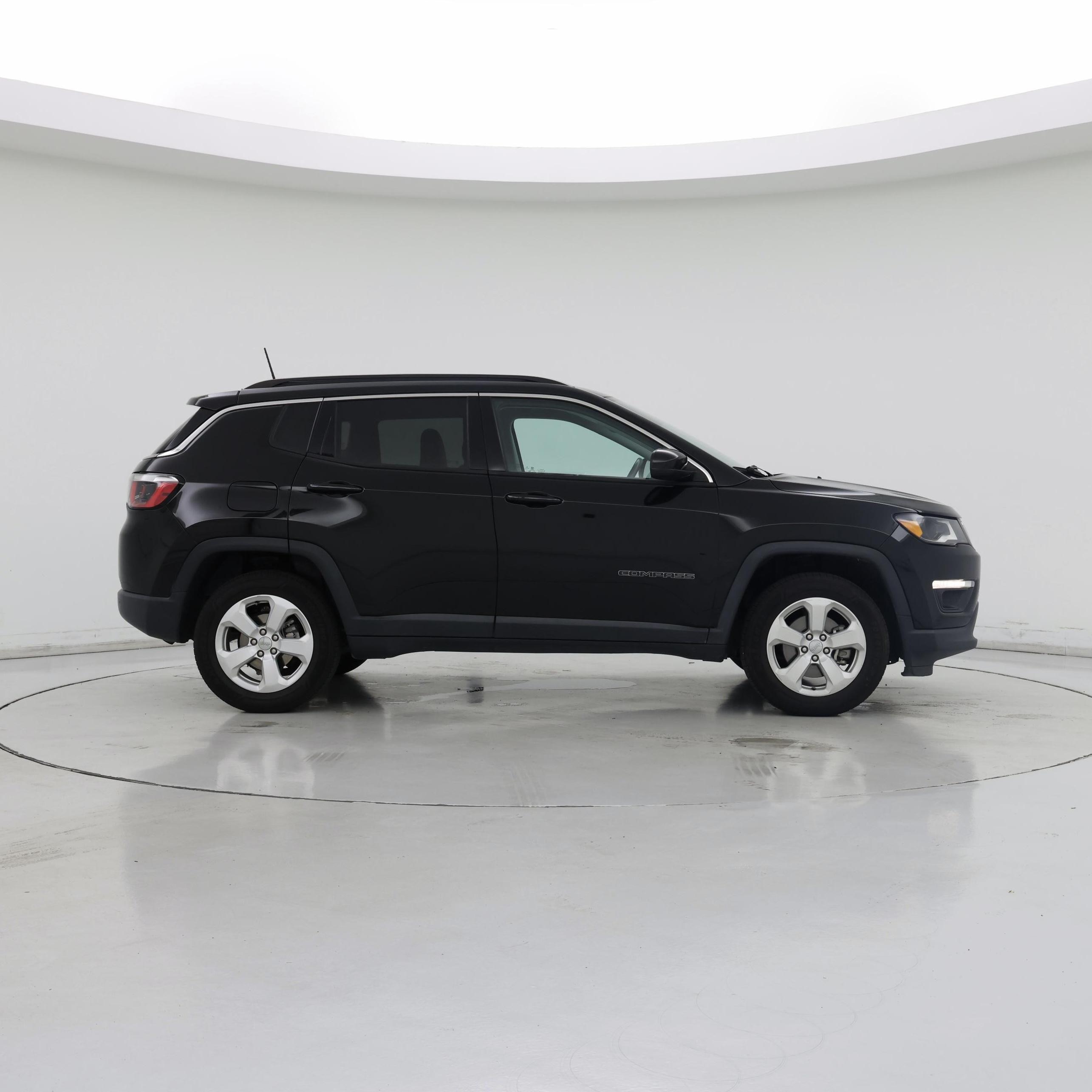 Thumbnail: 2018 Jeep Compass - 7