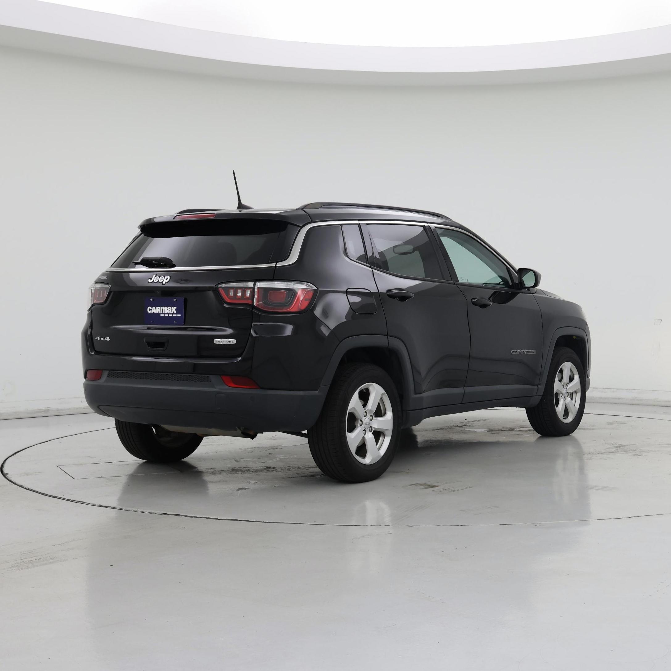 Thumbnail: 2018 Jeep Compass - 8