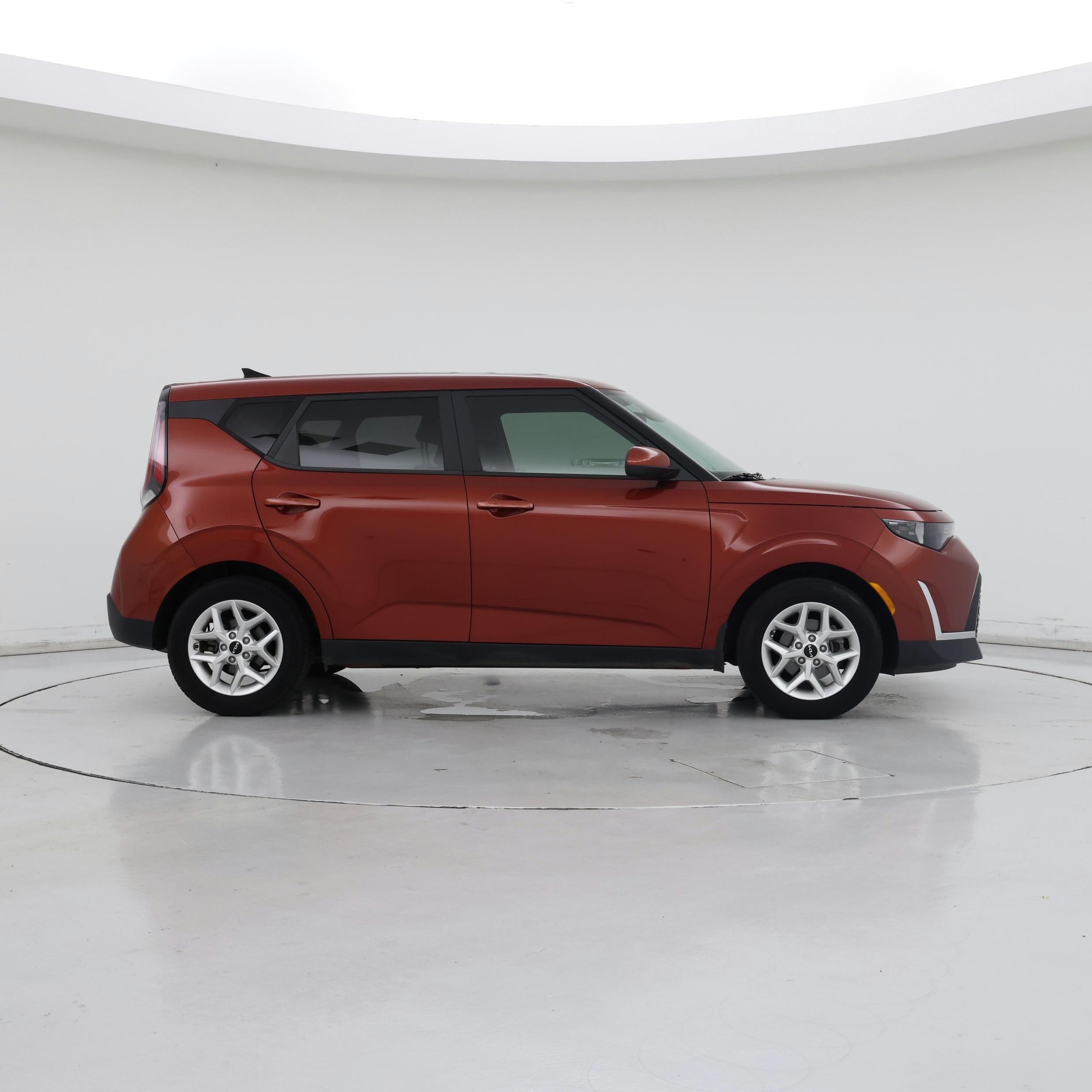 Thumbnail: 2023 Kia Soul - 7