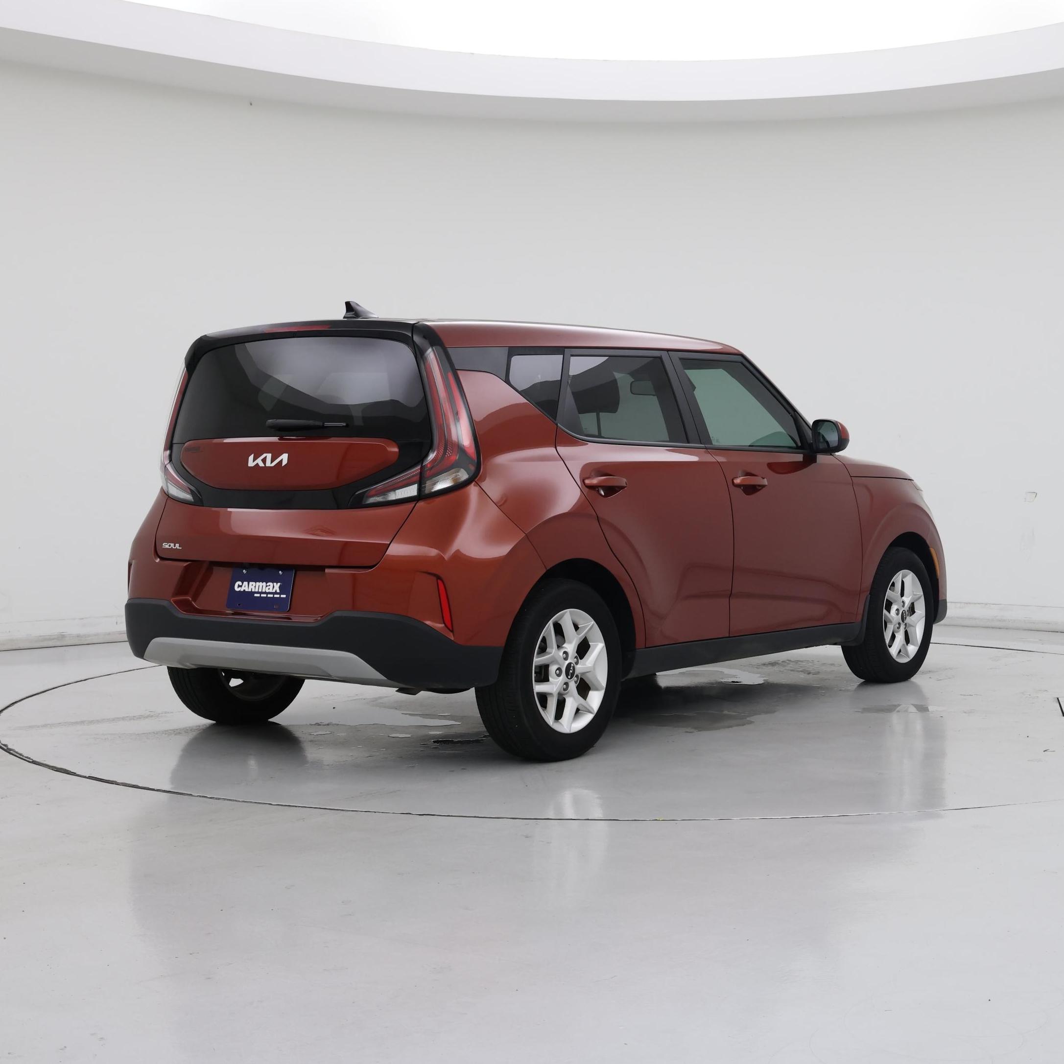 Thumbnail: 2023 Kia Soul - 8