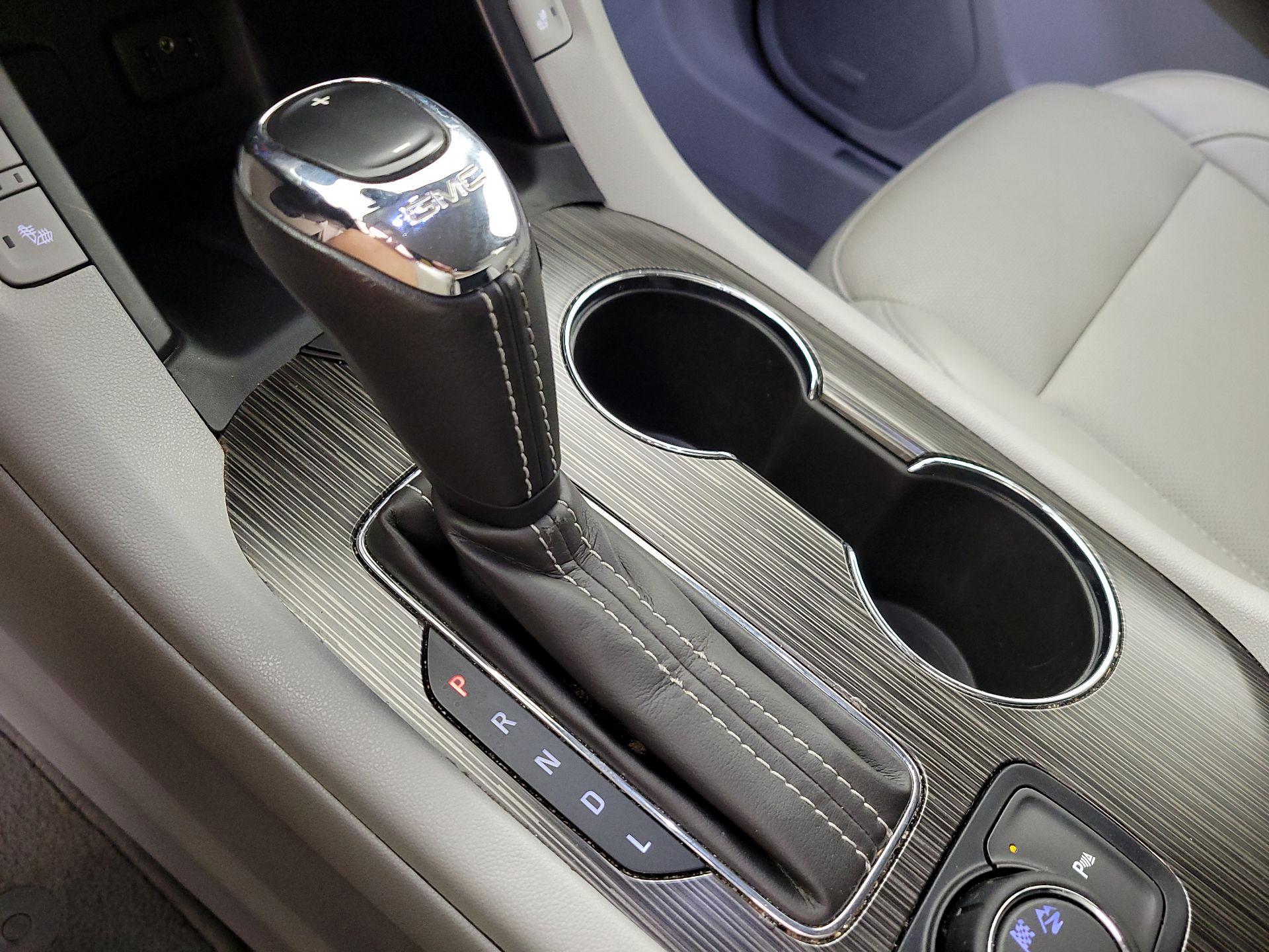 Thumbnail: 2019 GMC Acadia - 18