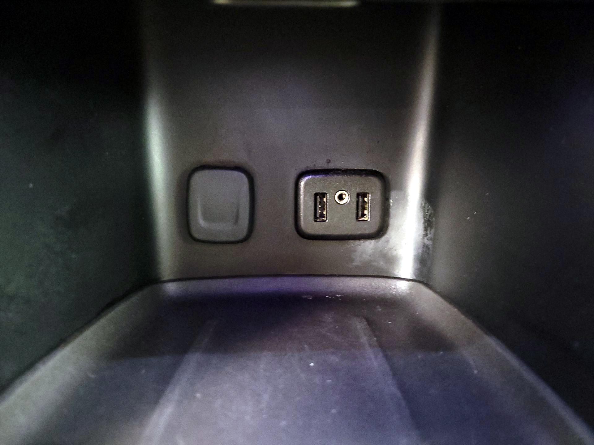 Thumbnail: 2019 GMC Acadia - 19