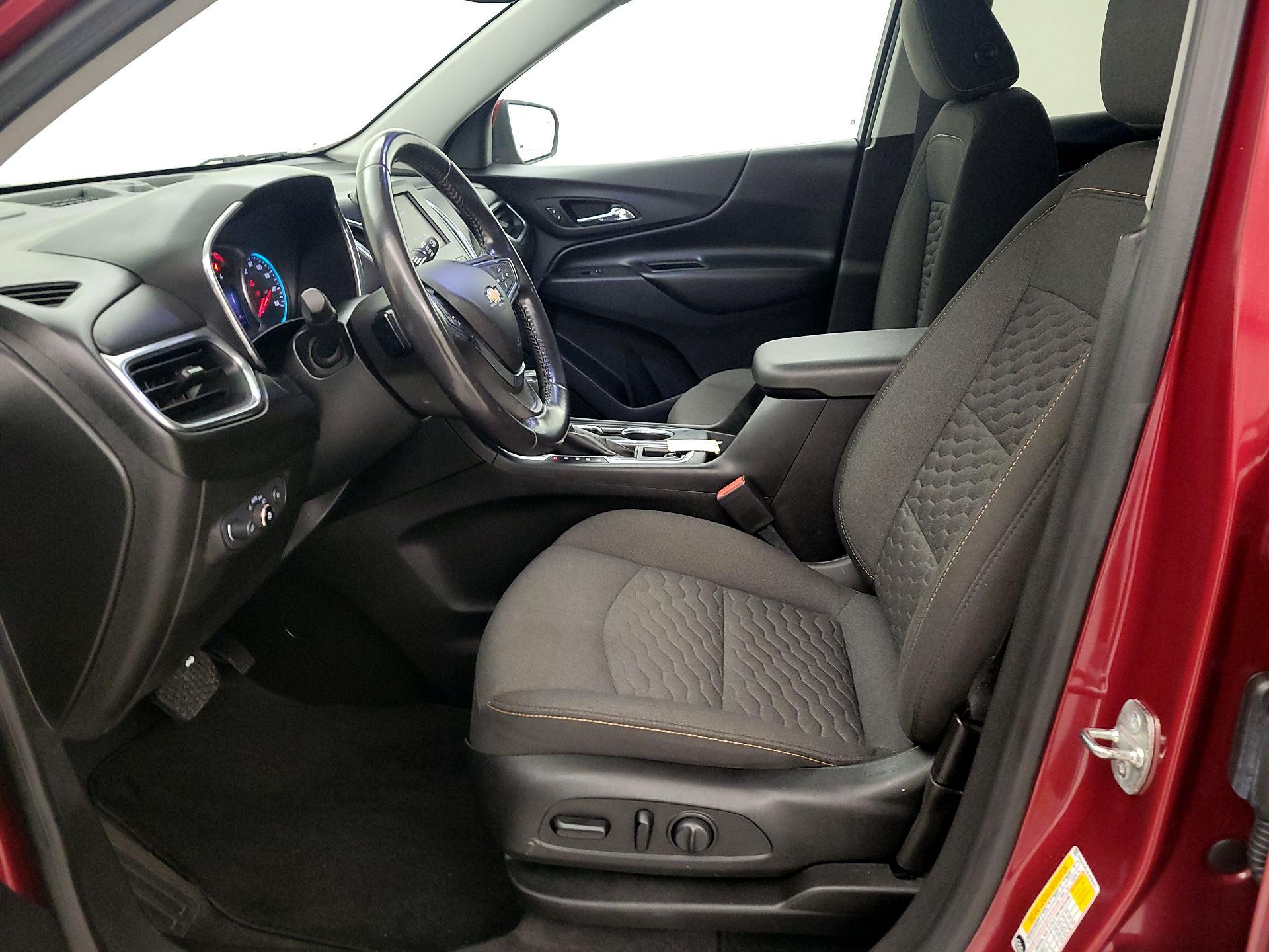 Thumbnail: 2020 Chevrolet Equinox - 11