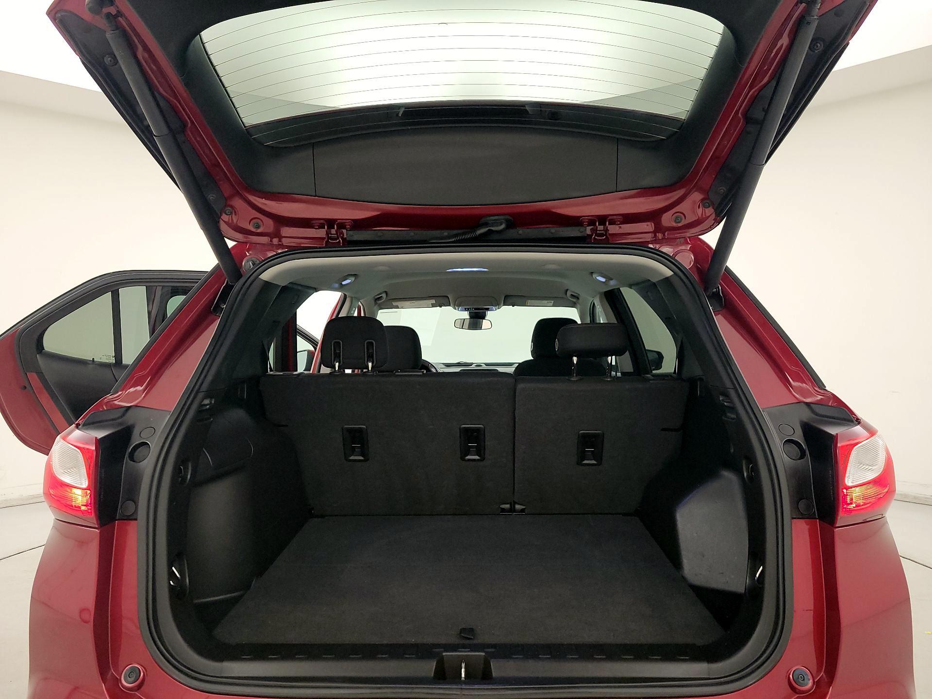 Thumbnail: 2020 Chevrolet Equinox - 20