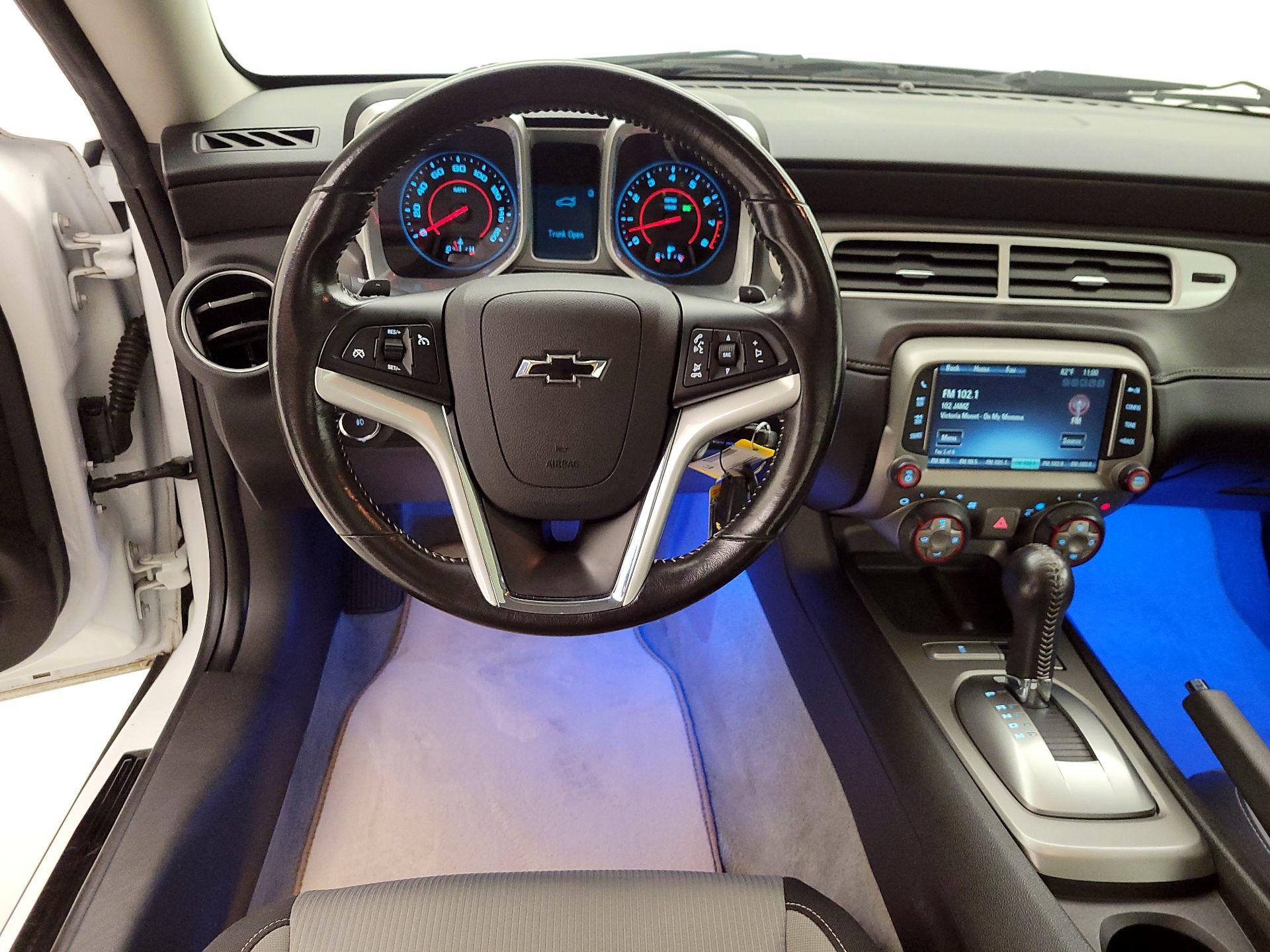 Thumbnail: 2015 Chevrolet Camaro - 10
