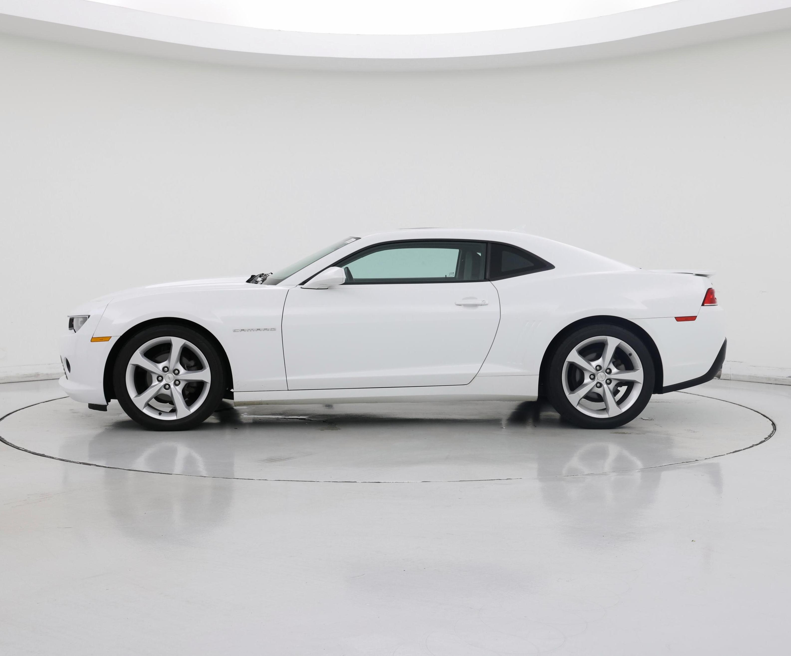 Thumbnail: 2015 Chevrolet Camaro - 3
