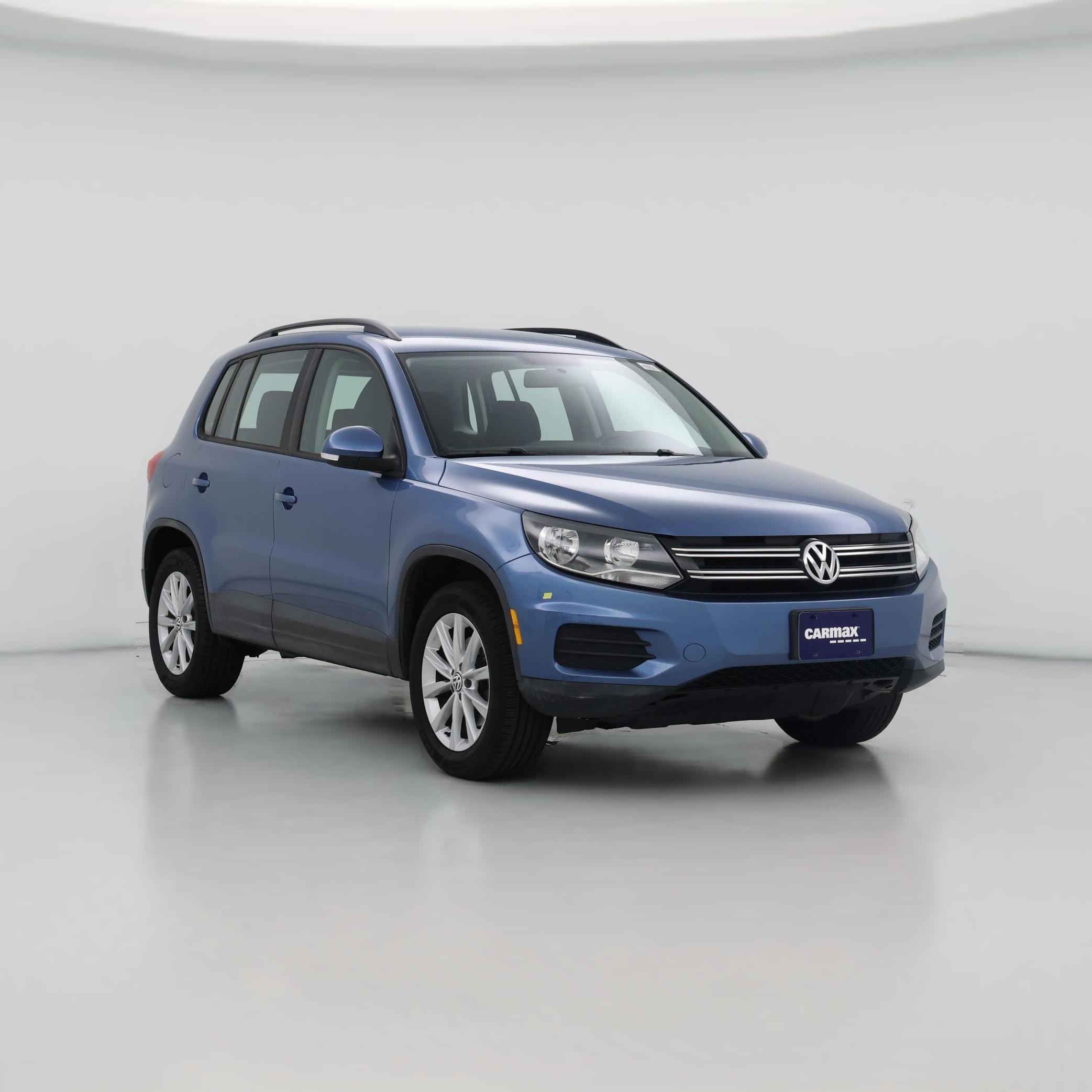 Thumbnail: 2017 Volkswagen Tiguan - 1