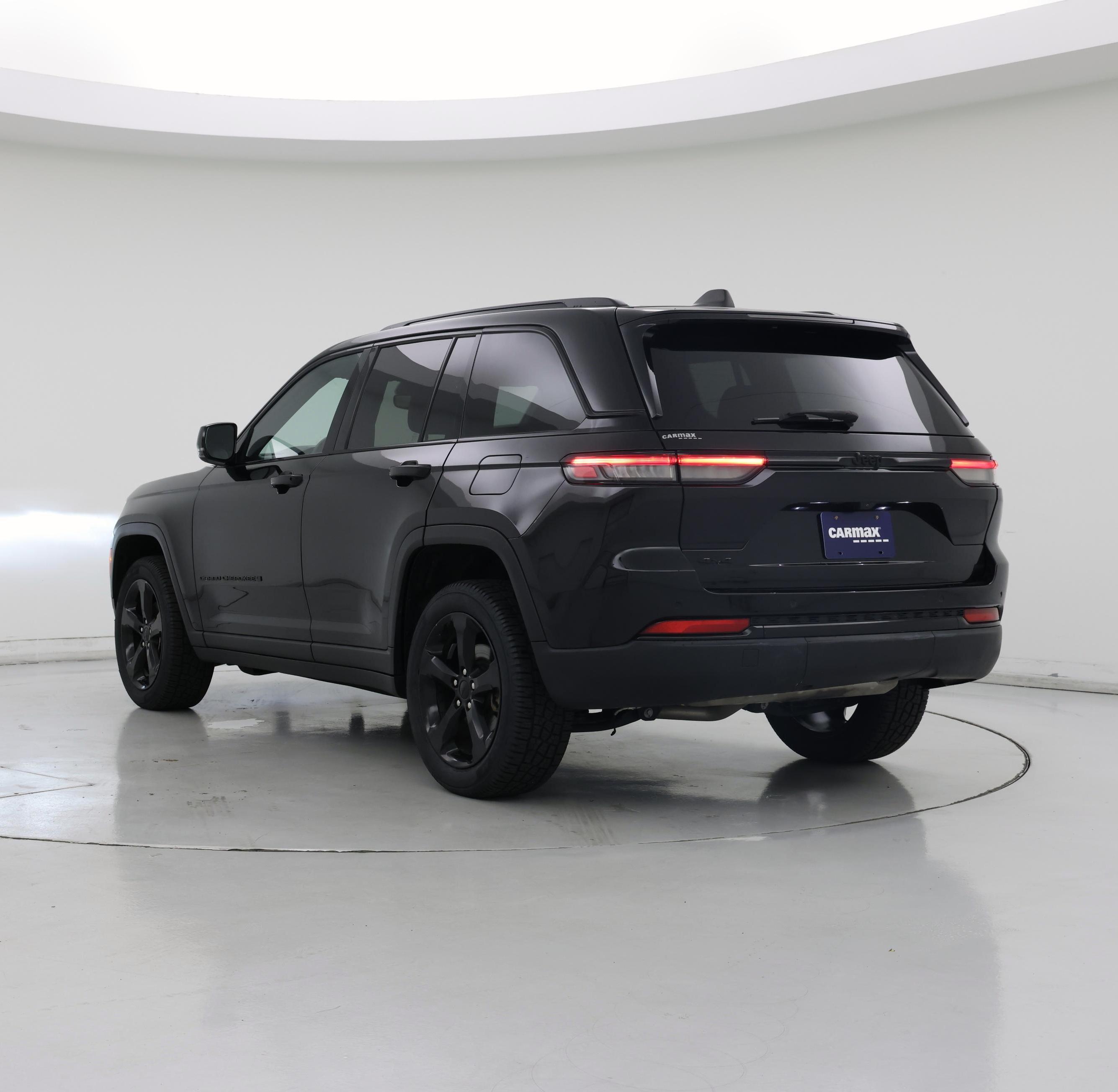 Thumbnail: 2023 Jeep Grand Cherokee - 2