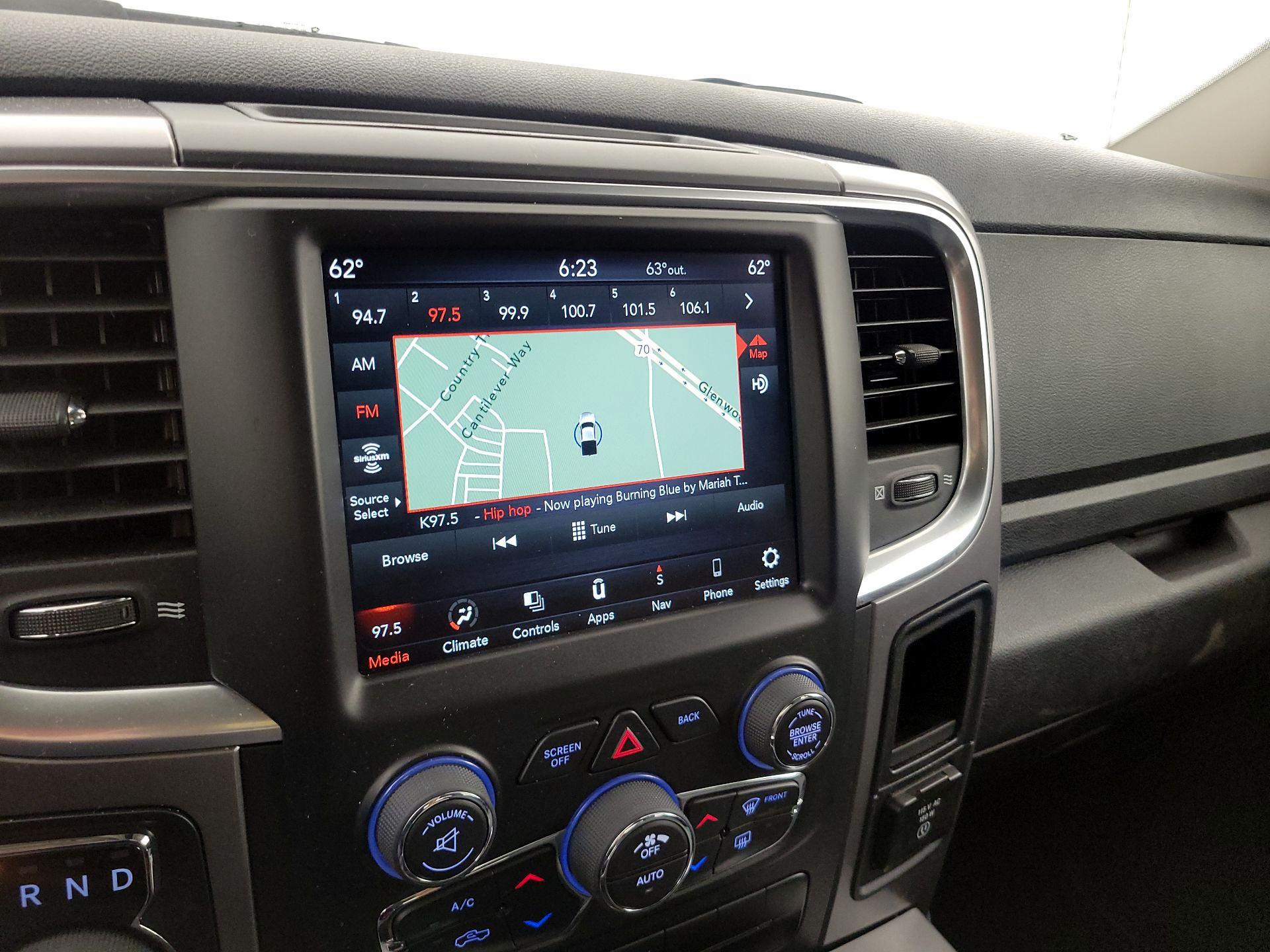 Thumbnail: 2023 RAM 1500 Classic - 16