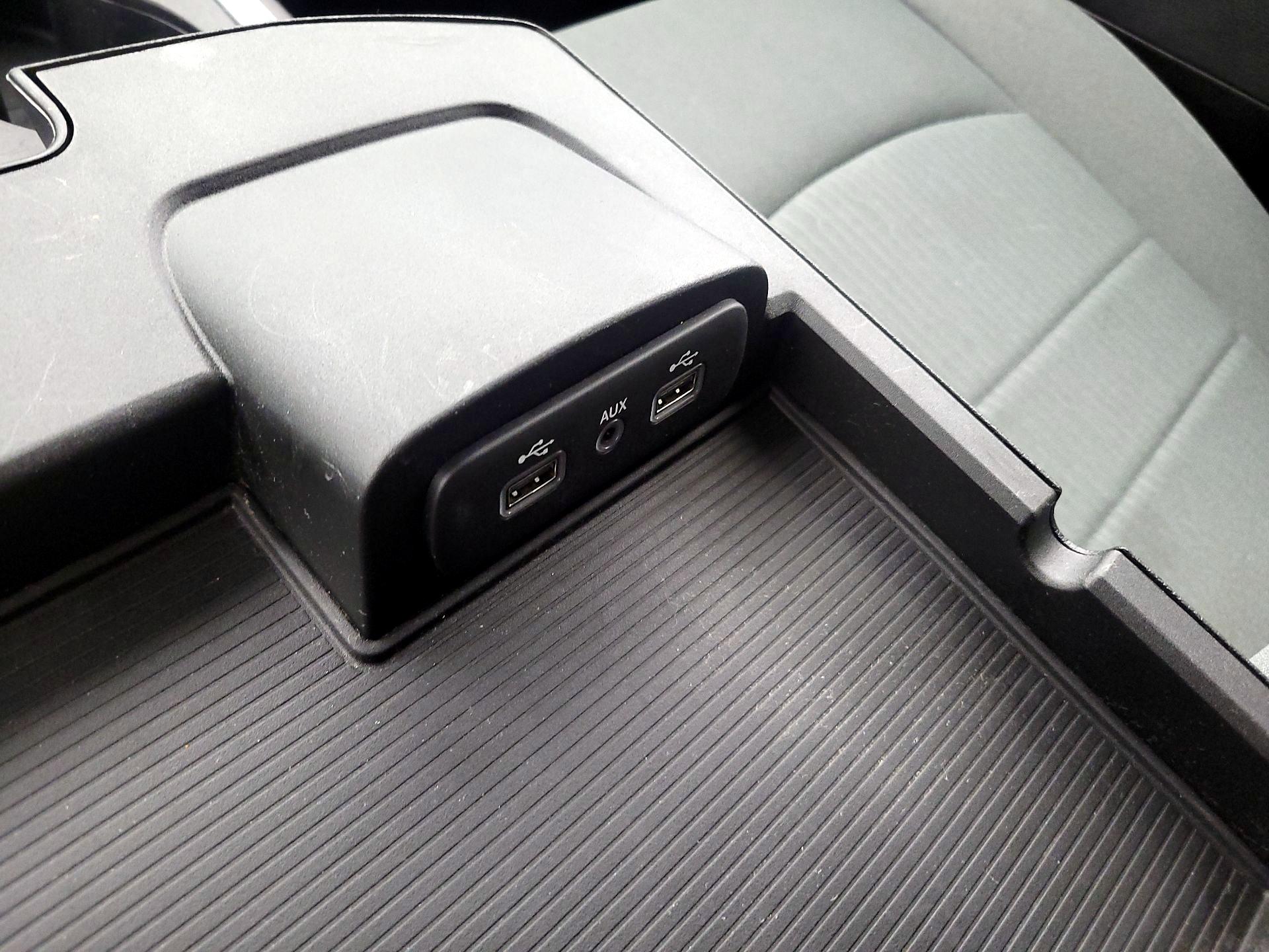 Thumbnail: 2023 RAM 1500 Classic - 19