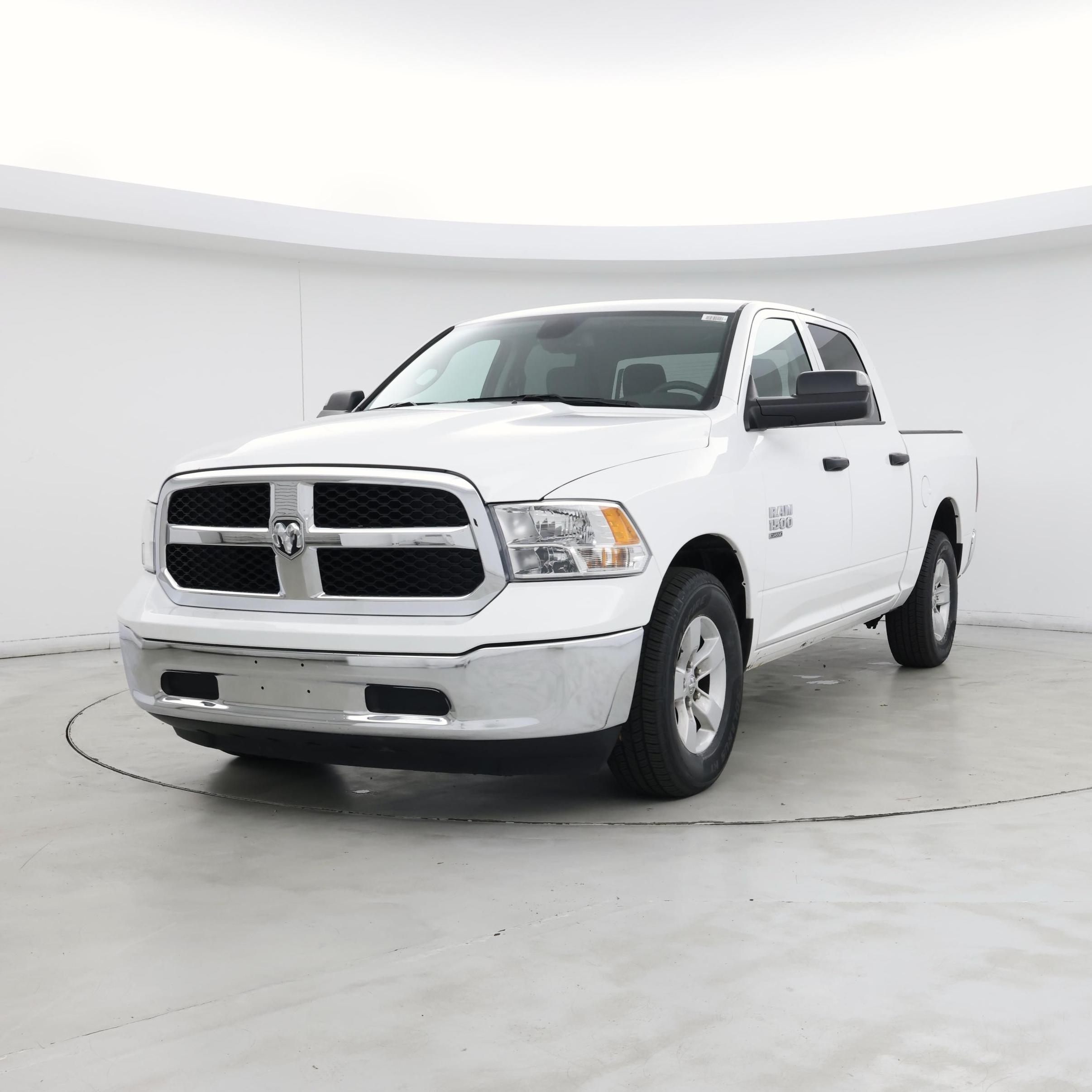 Thumbnail: 2023 RAM 1500 Classic - 4