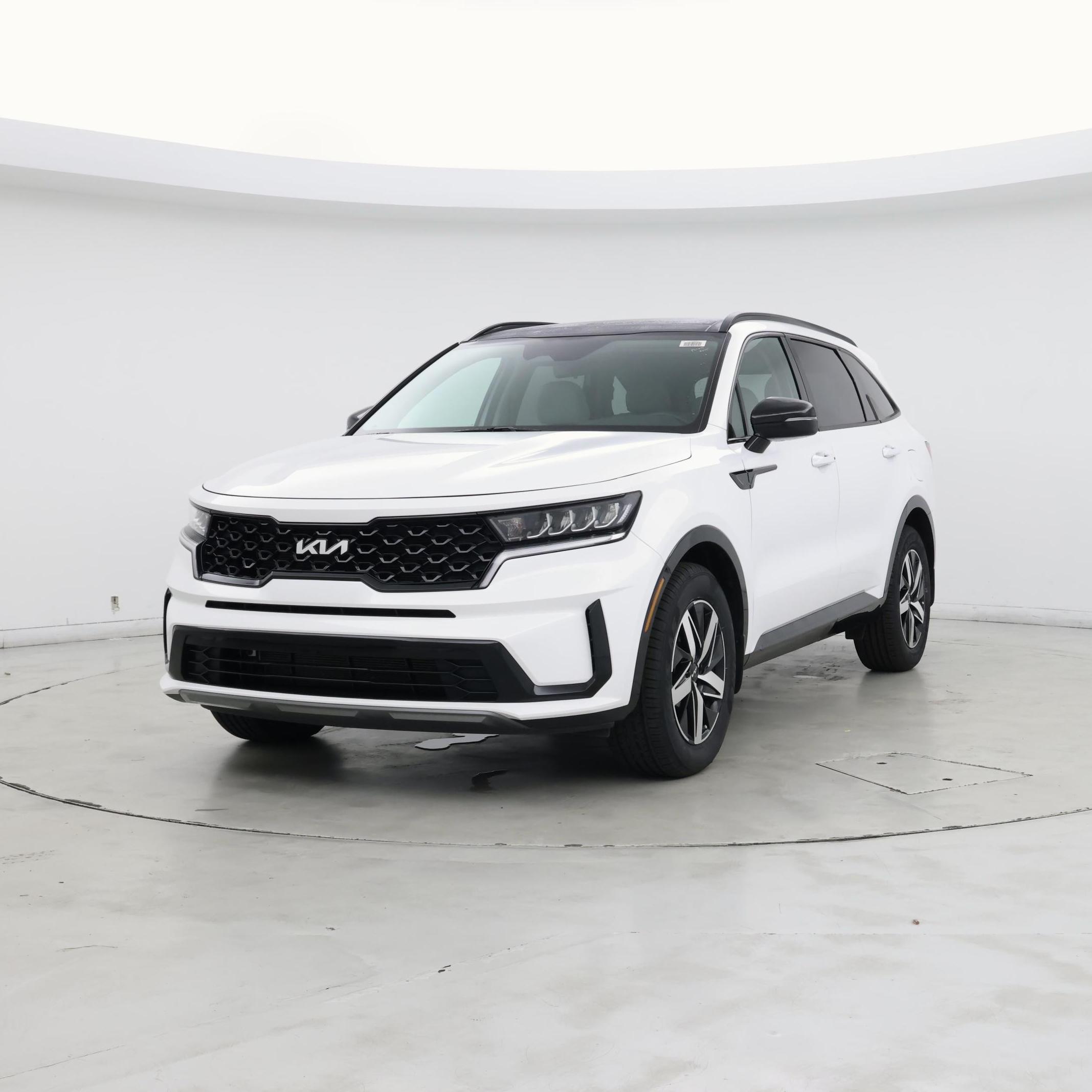 Thumbnail: 2023 Kia Sorento - 4