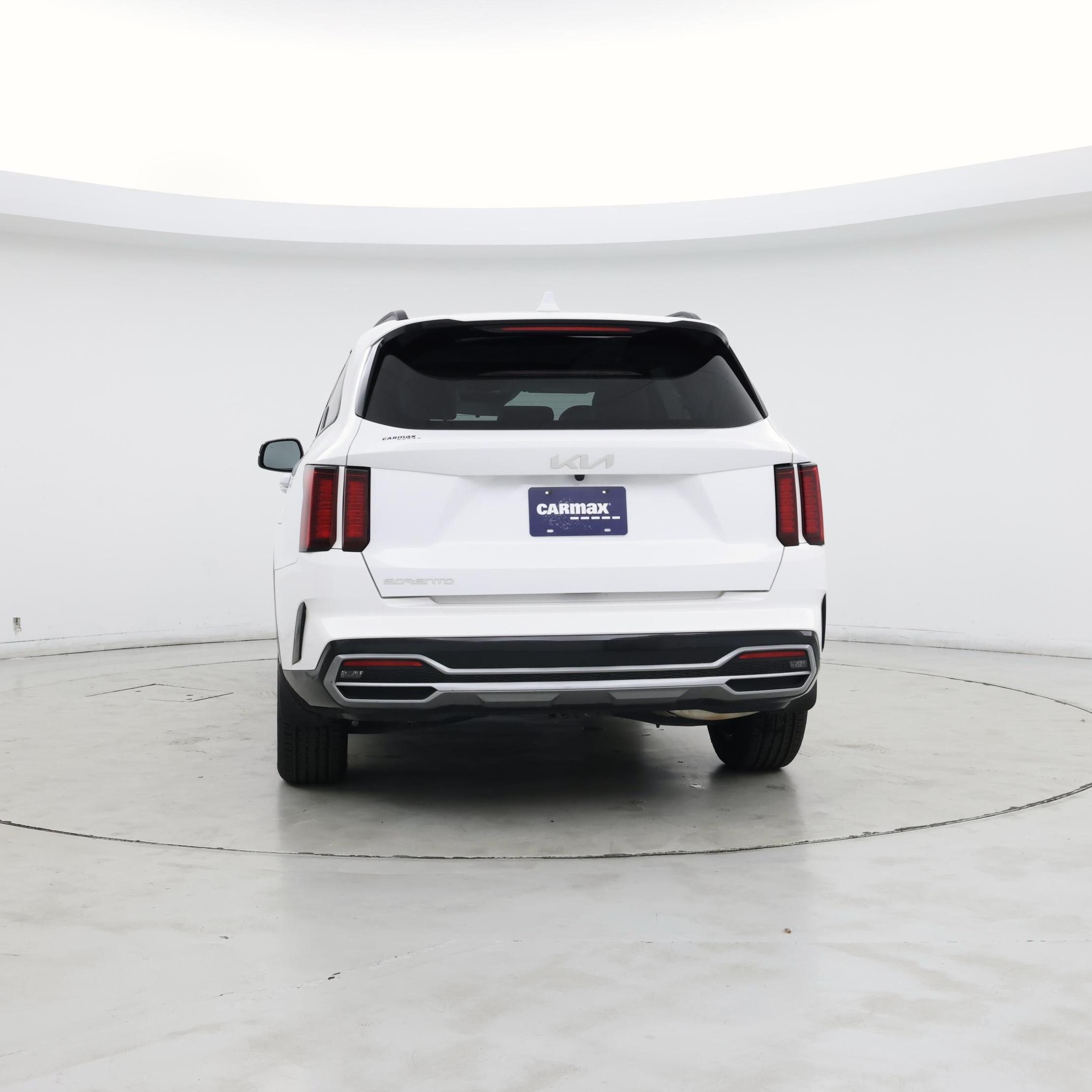 Thumbnail: 2023 Kia Sorento - 6