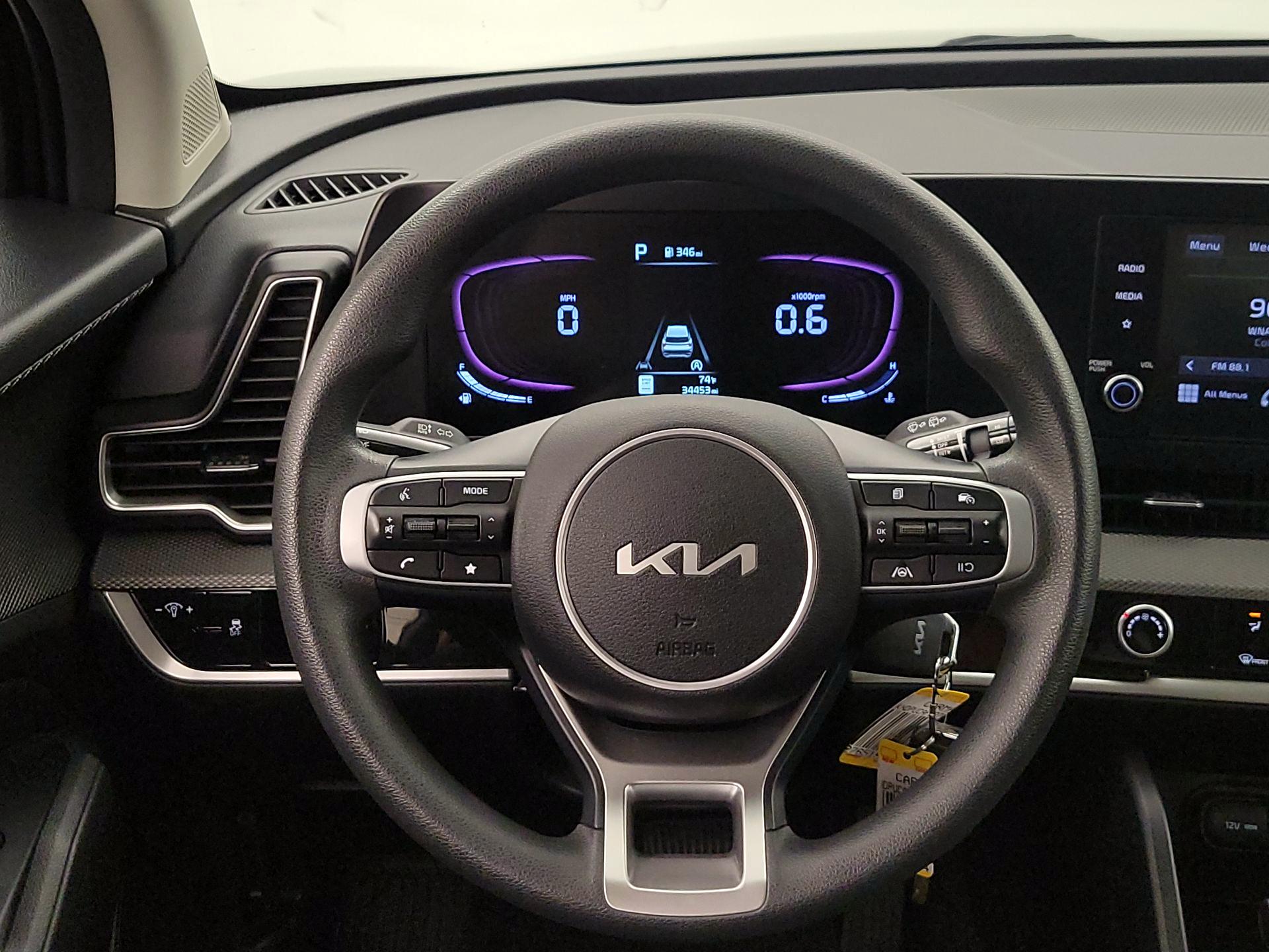 Thumbnail: 2023 Kia Sportage - 10