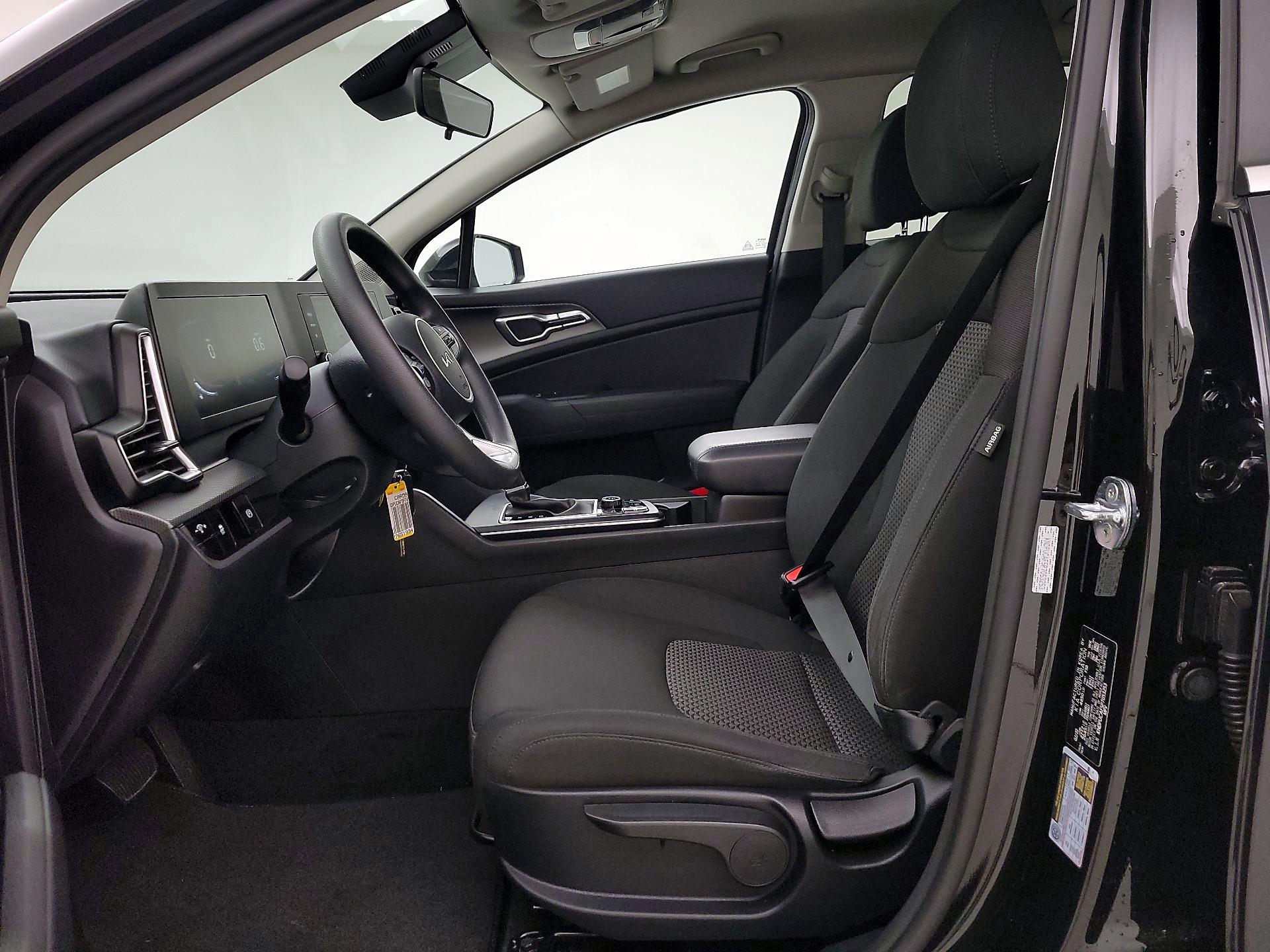 Thumbnail: 2023 Kia Sportage - 11