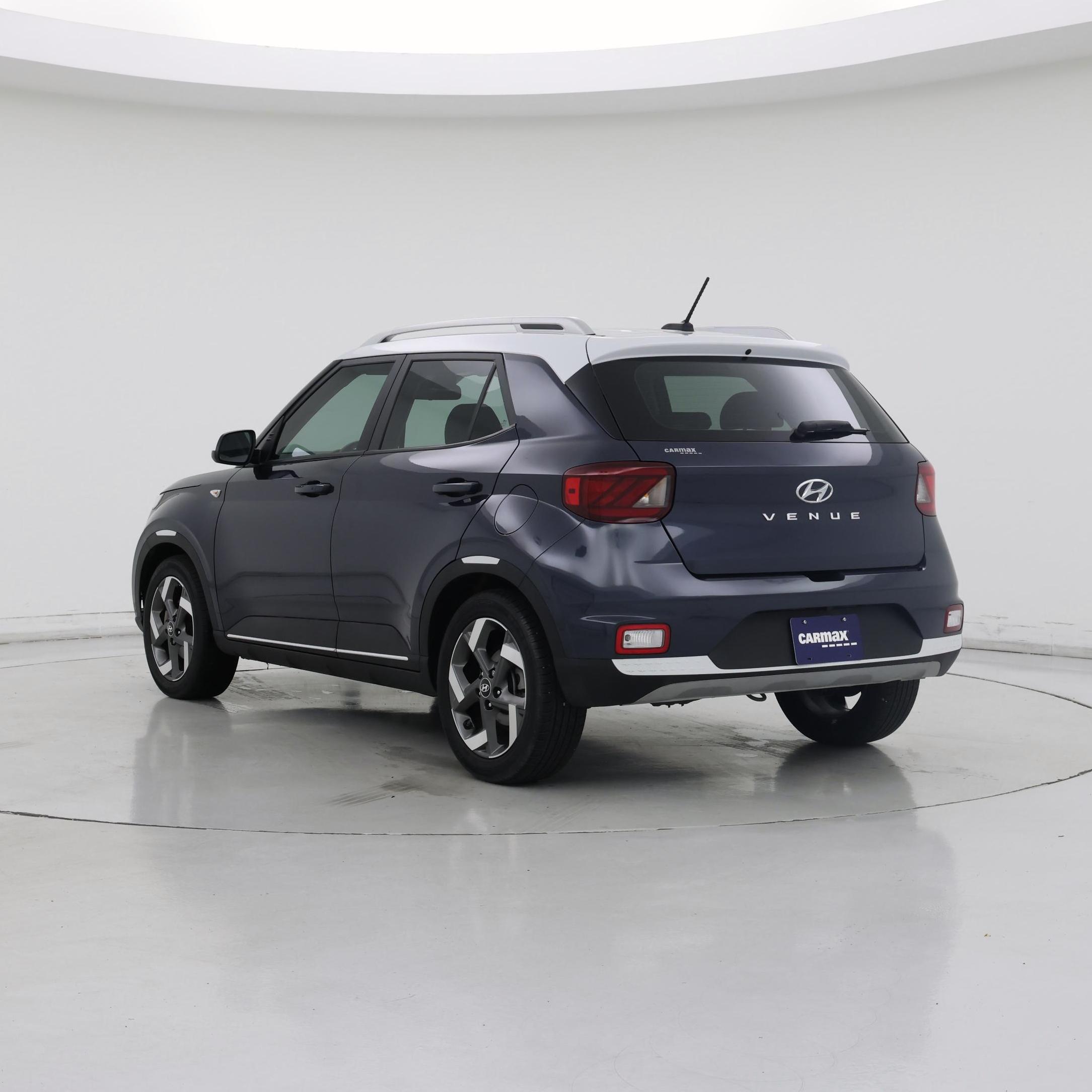 Thumbnail: 2023 Hyundai Venue - 2