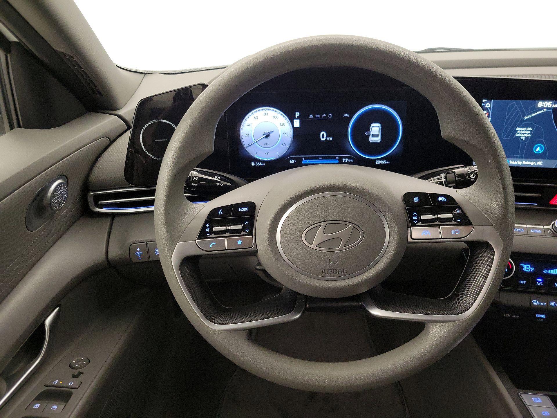 Thumbnail: 2024 Hyundai Elantra - 10