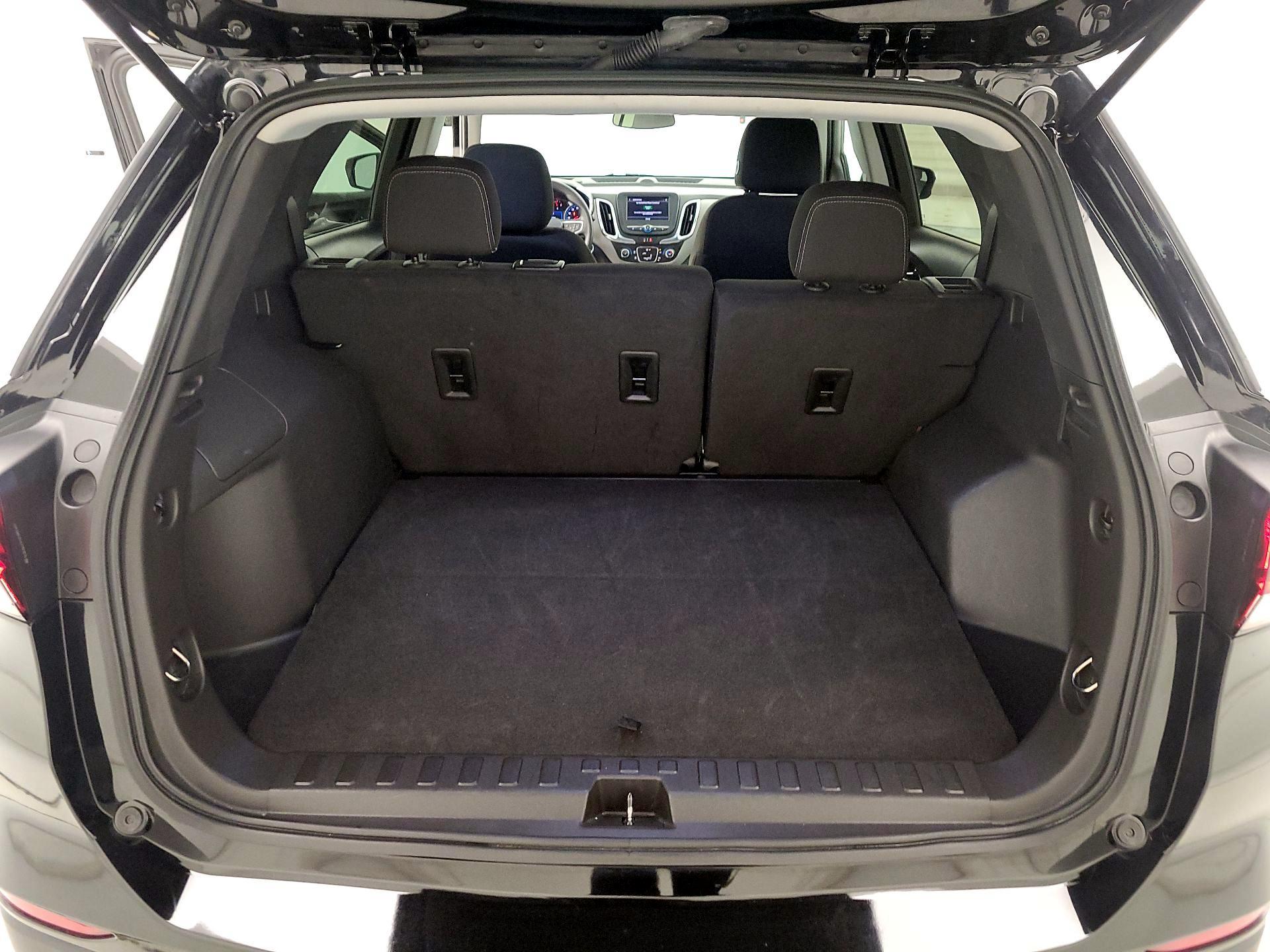 Thumbnail: 2023 Chevrolet Equinox - 18