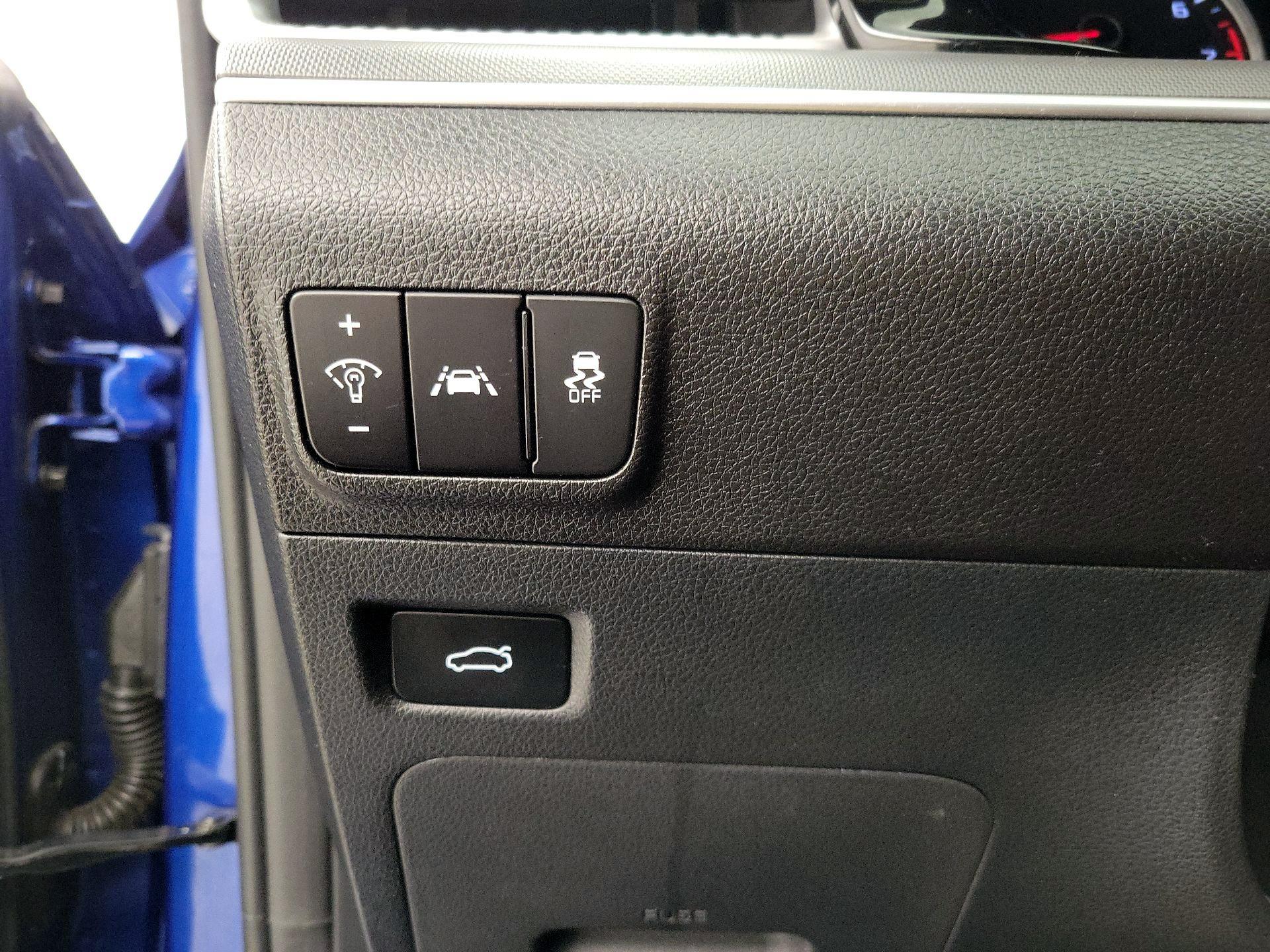 Thumbnail: 2021 Kia K5 - 13