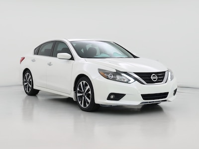 2016 Nissan Altima SR