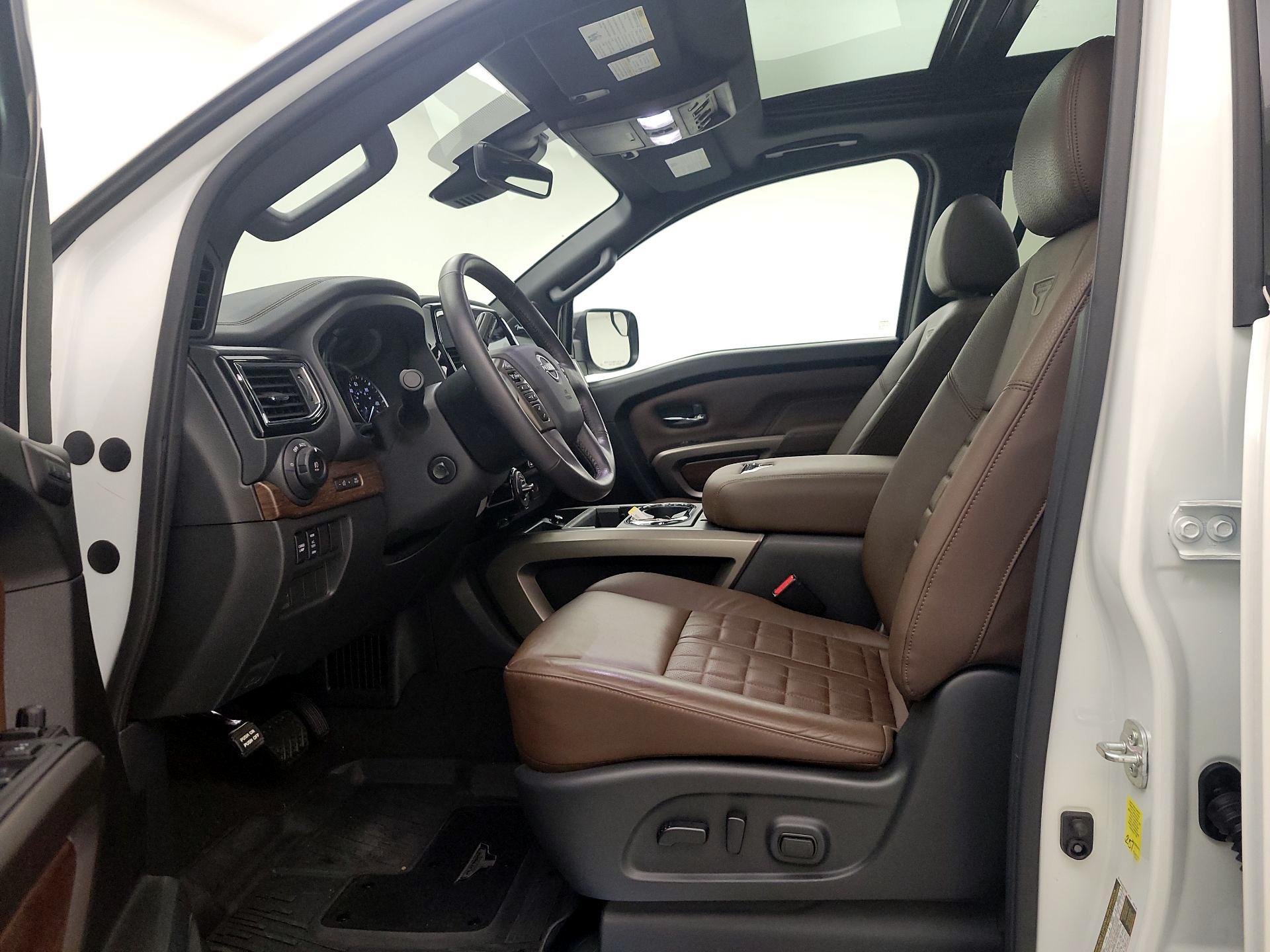Thumbnail: 2024 Nissan Titan - 11