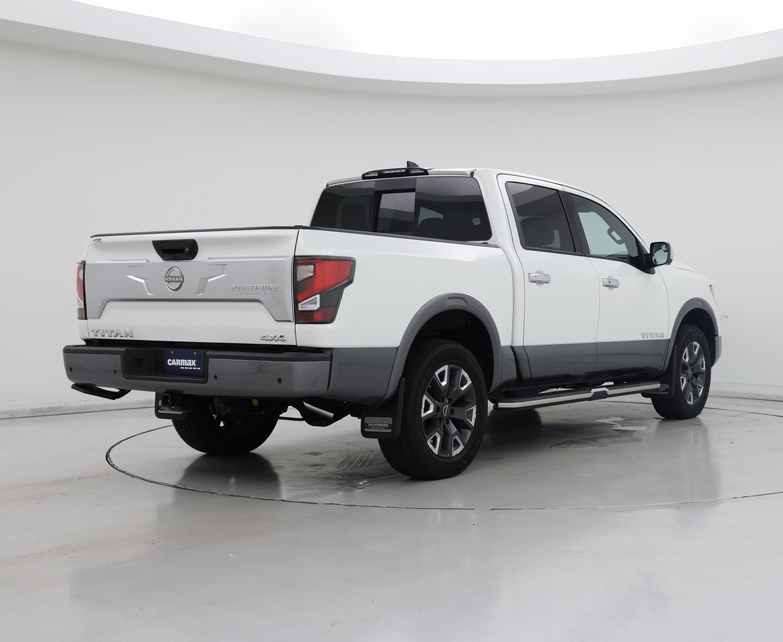 Thumbnail: 2024 Nissan Titan - 8