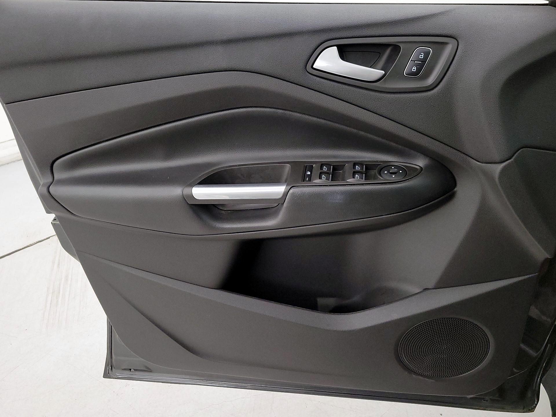 Thumbnail: 2019 Ford Escape - 12