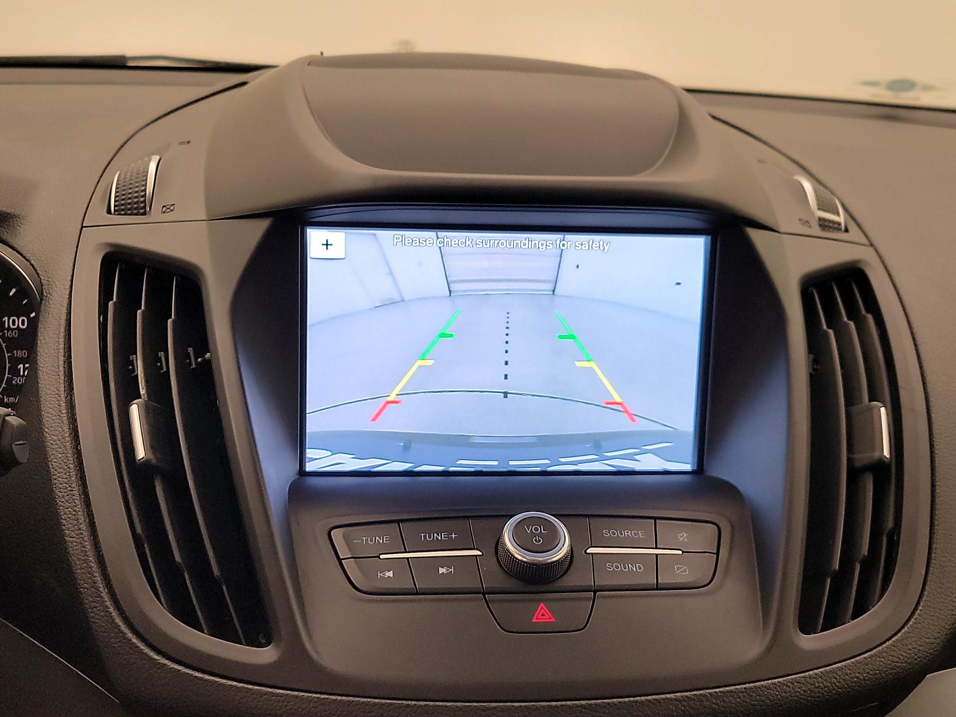 Thumbnail: 2019 Ford Escape - 14