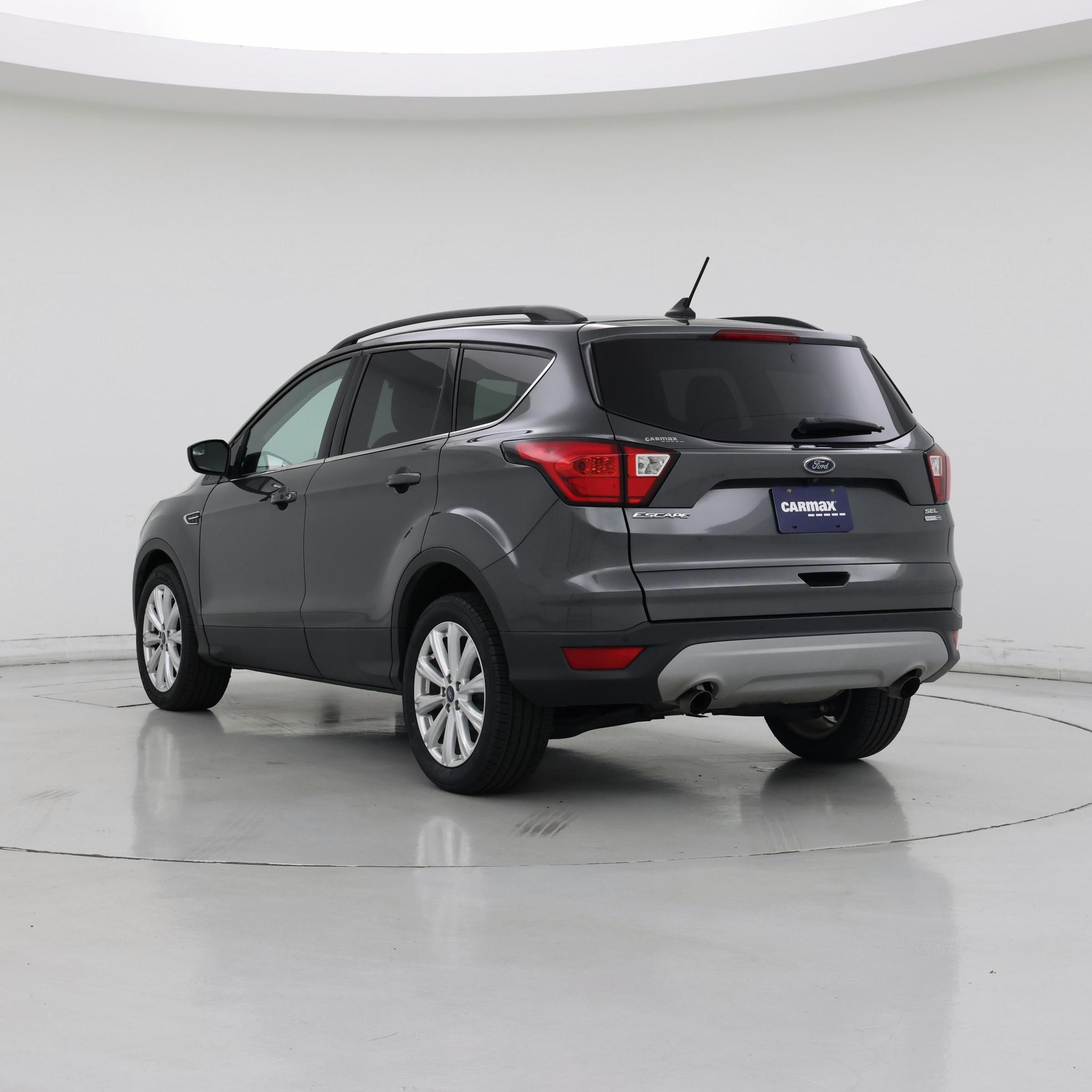 Thumbnail: 2019 Ford Escape - 2