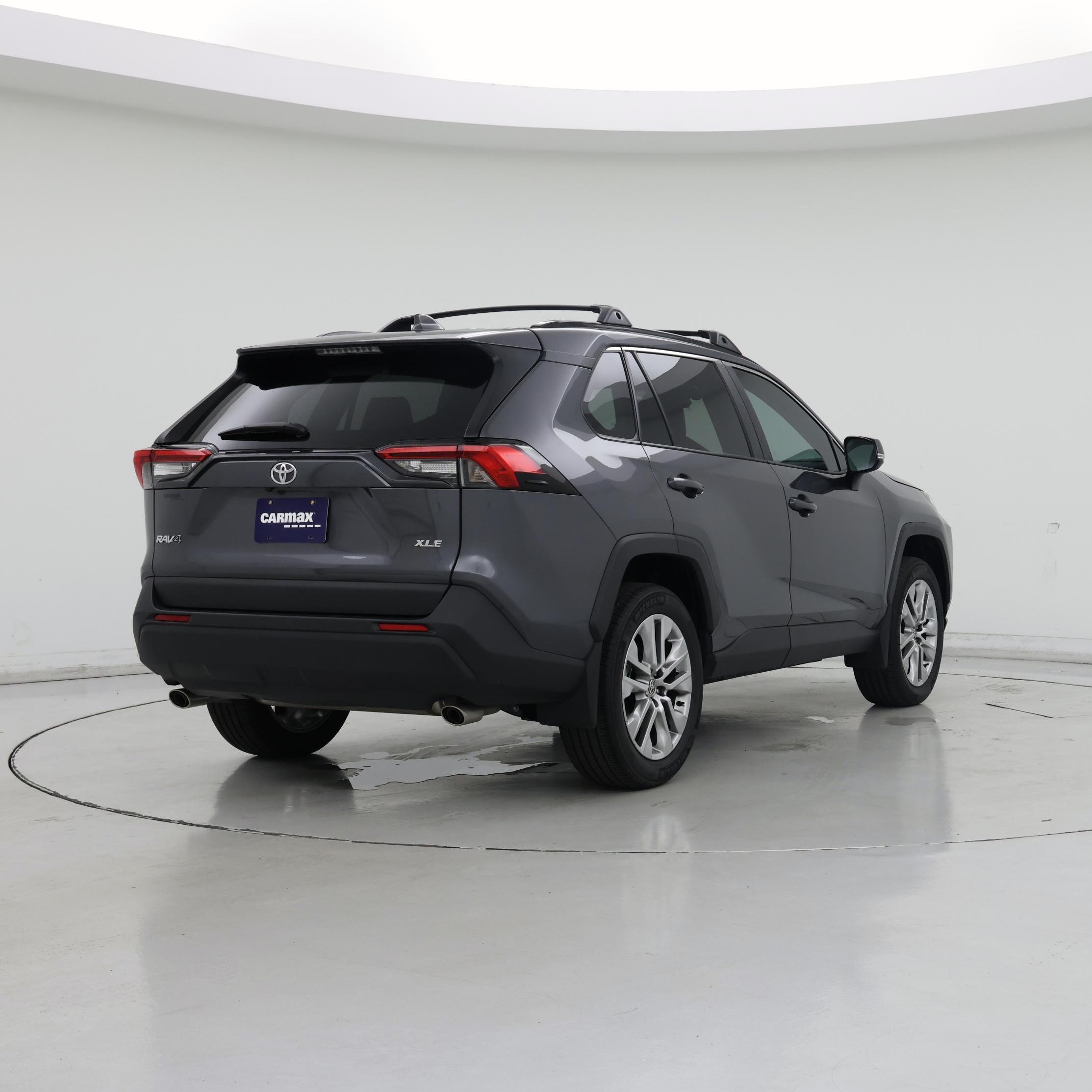 Thumbnail: 2025 Toyota RAV4 - 8