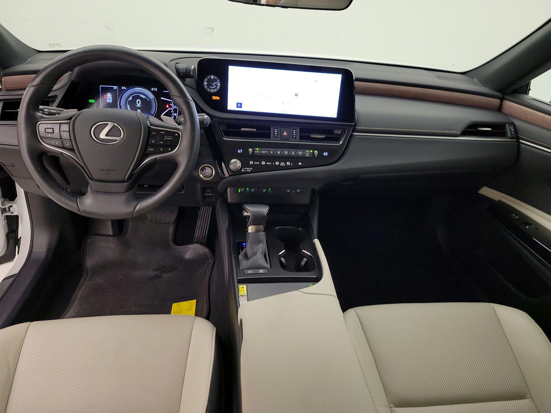 Thumbnail: 2024 Lexus ES - 9