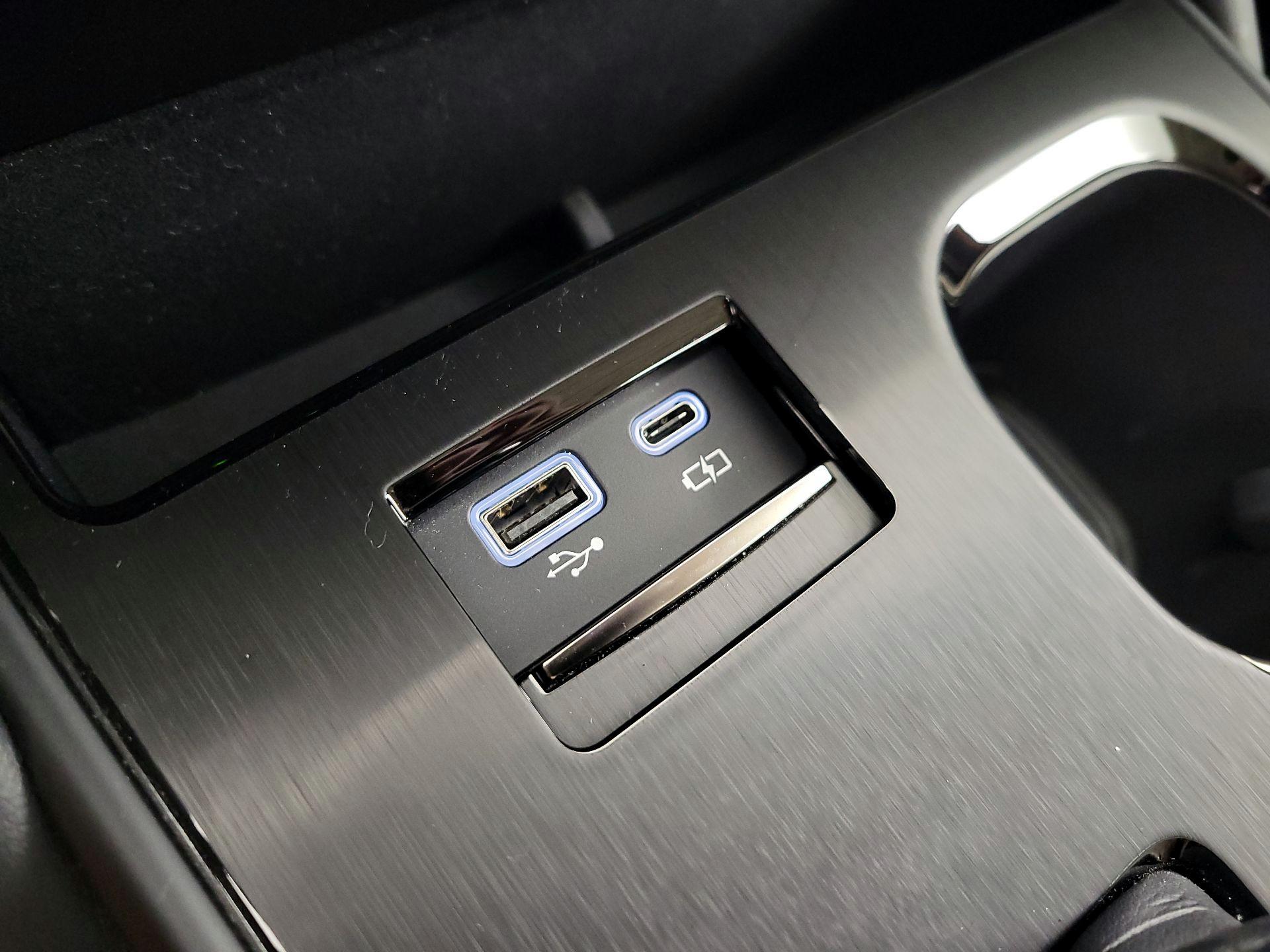 Thumbnail: 2024 Lexus ES - 19